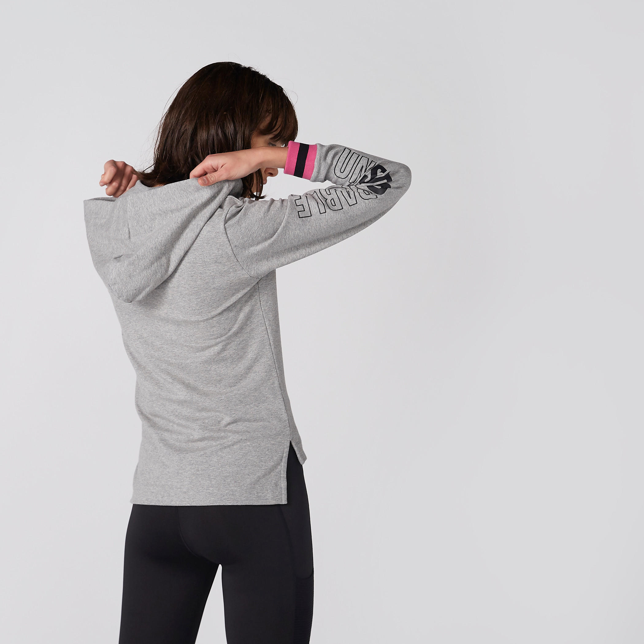 سويت شيرت ميلانج بأكمام طويلة وقبعة-women-clothing-sportswearandactivewear-hoodiesandsweatshirts-image-2