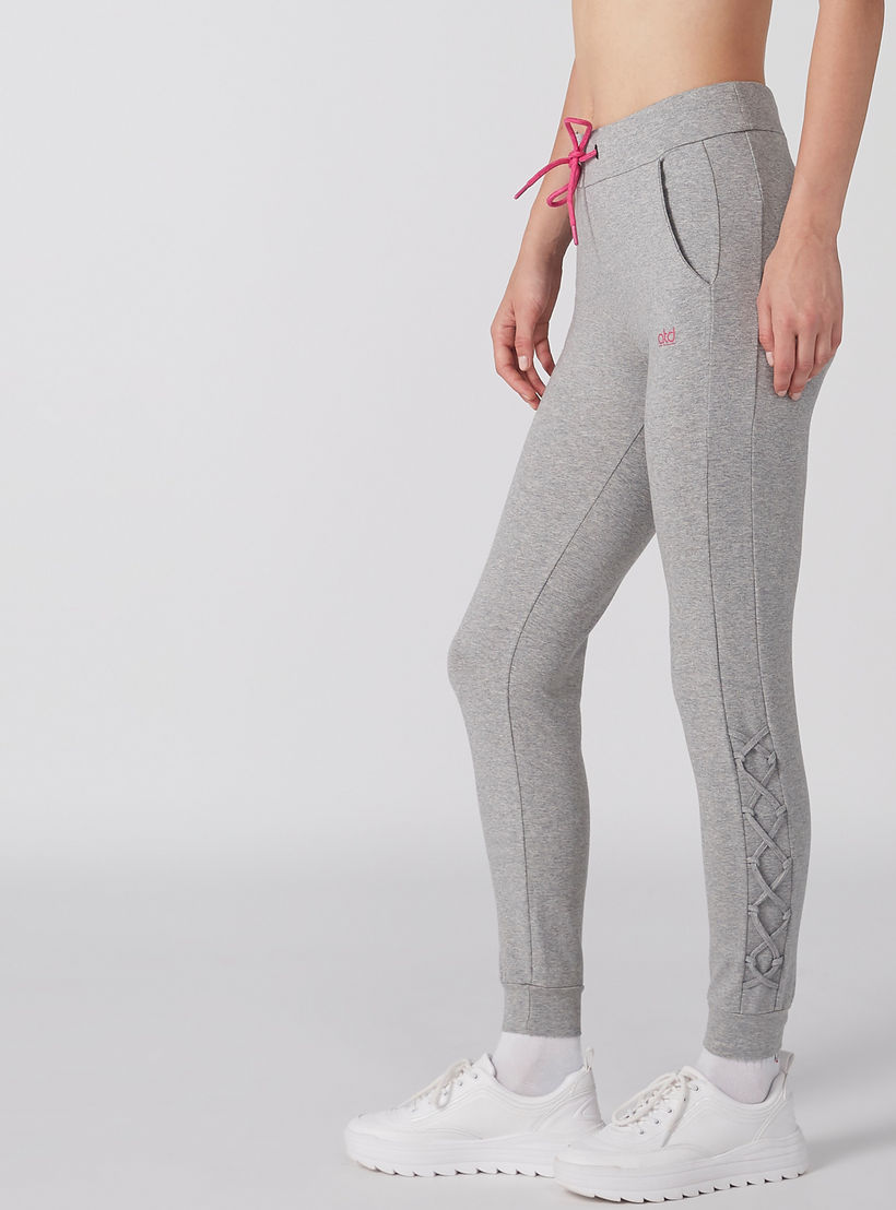 بنطال رياضي طويل بخصر مطّاطي وجيوب-women-clothing-sportswearandactivewear-bottoms-image-2