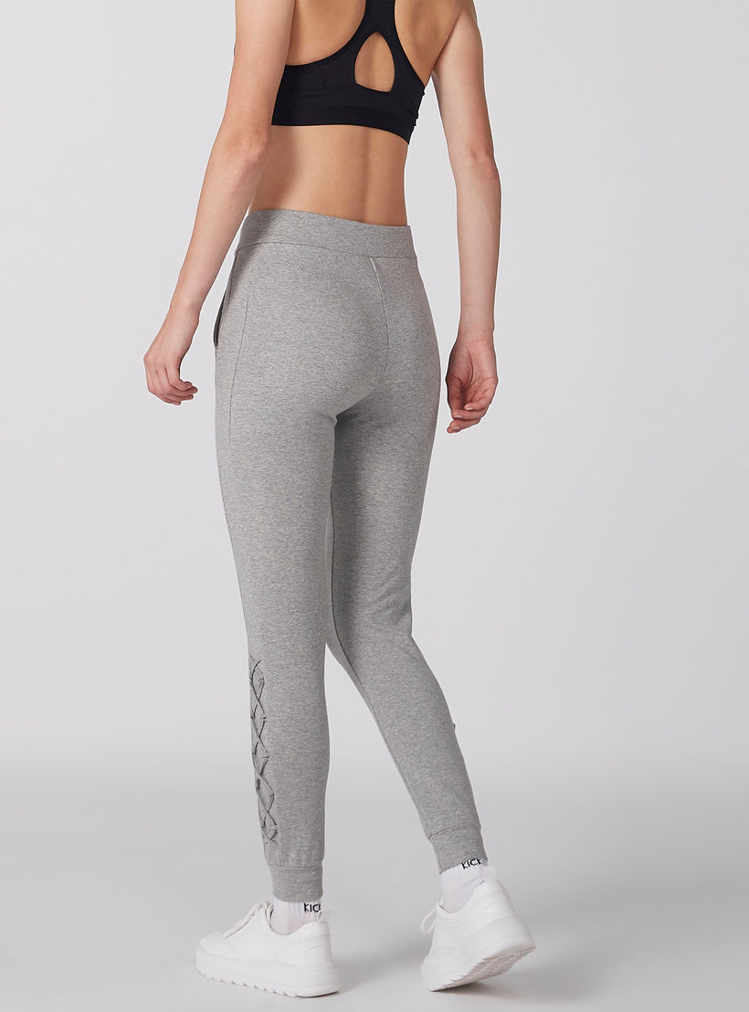 بنطال رياضي طويل بخصر مطّاطي وجيوب-women-clothing-sportswearandactivewear-bottoms-image-4