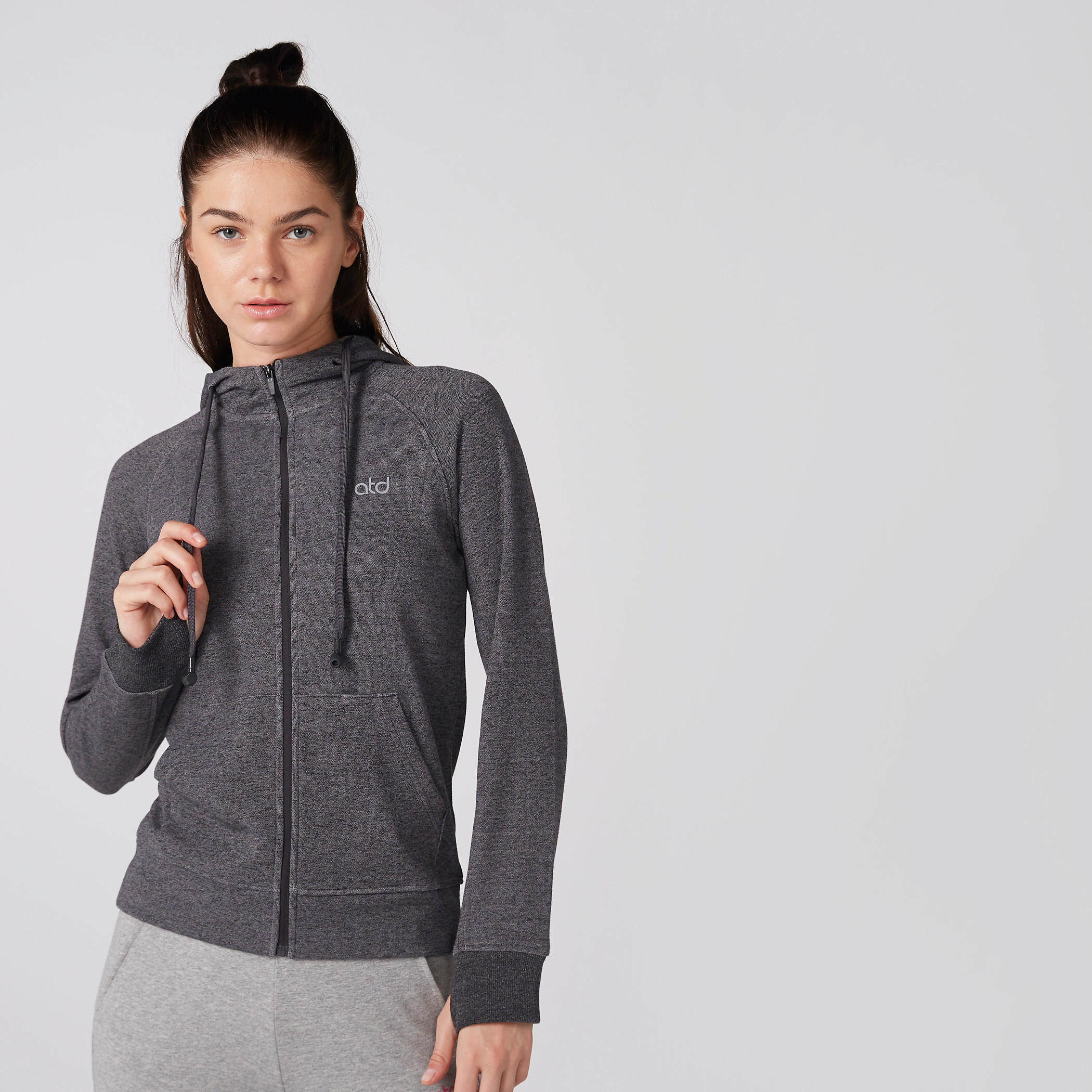 Long Sleeves Sweatshirt with Zip Closure and Hood-women-clothing-sportswearandactivewear-hoodiesandsweatshirts-image-3
