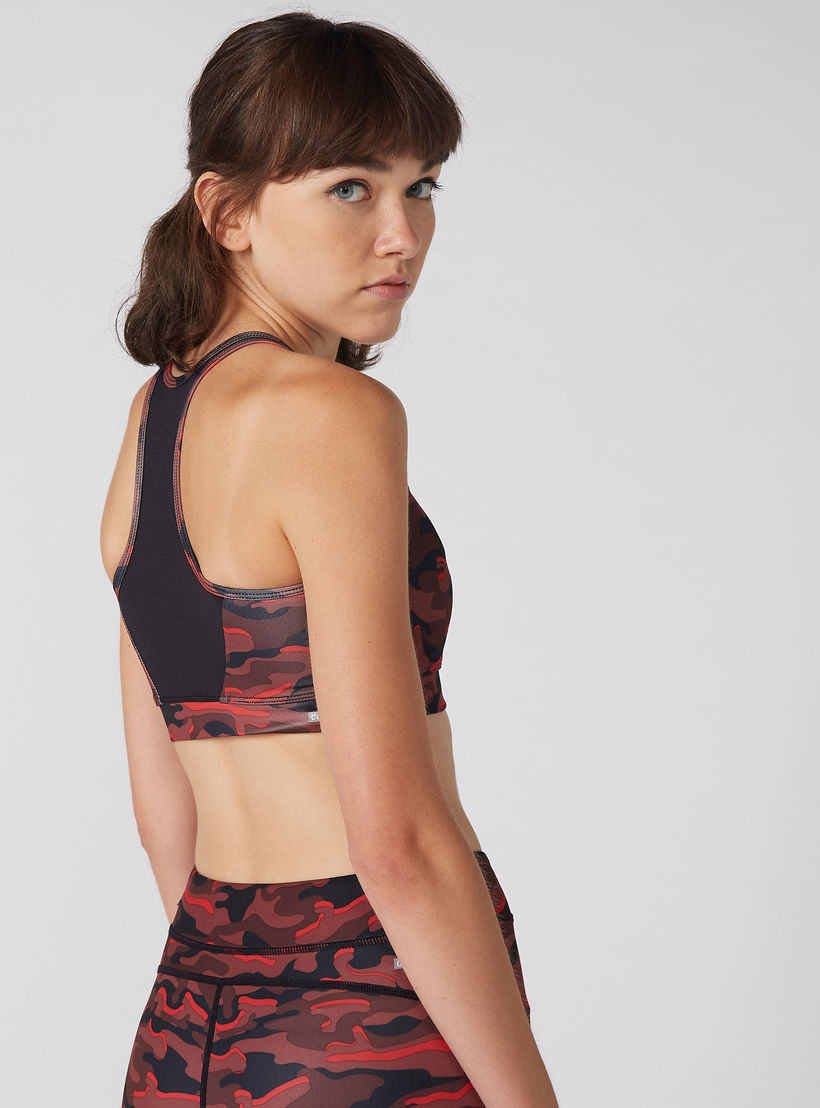 صدرية رياضية بياقة عميقة وظهر ريسر وطبعات-sports-women-clothing-sportsbras-image-3