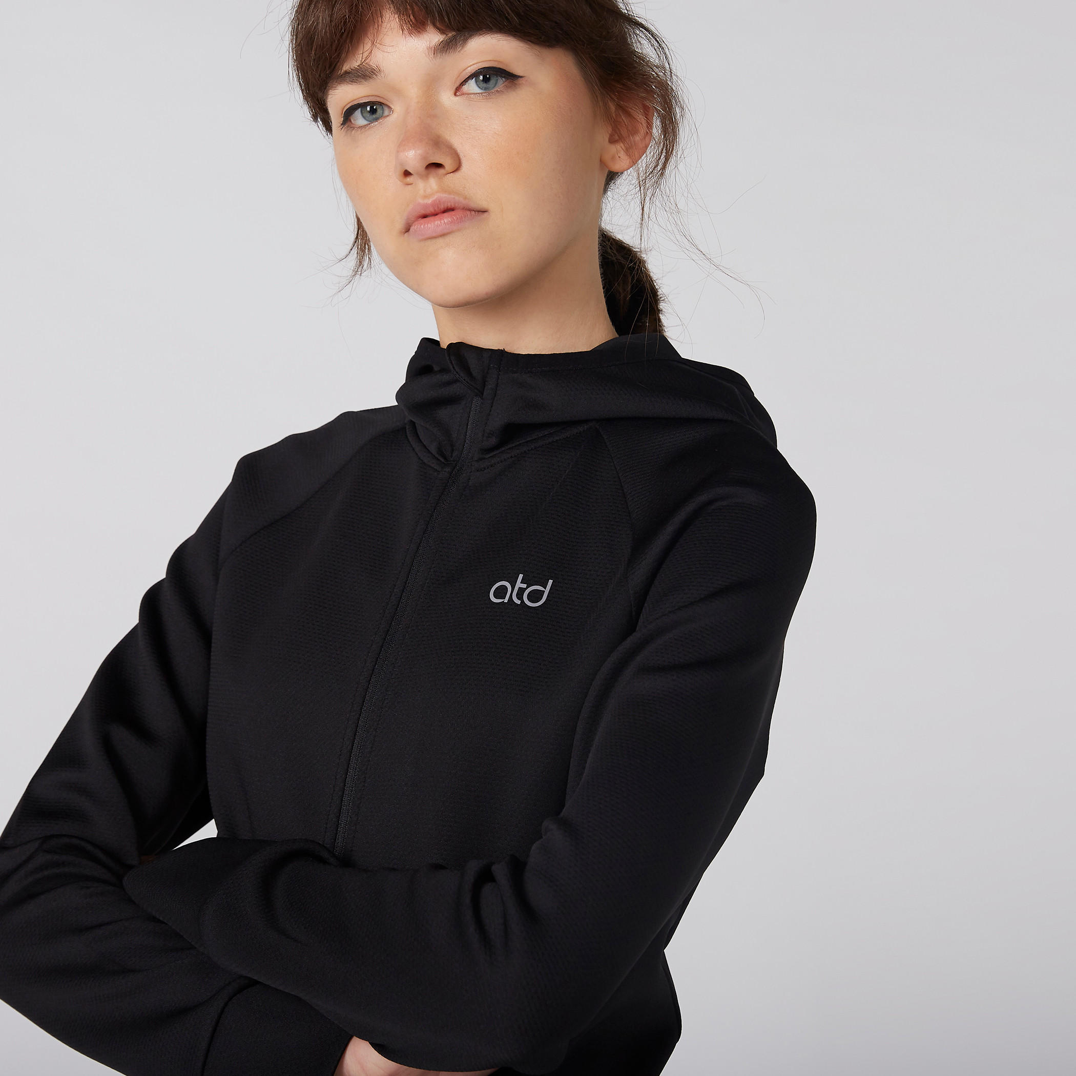 جاكيت بأكمام طويلة وسحّاب خلفي وجيوب-women-clothing-sportswearandactivewear-coatsandjackets-jackets-image-7