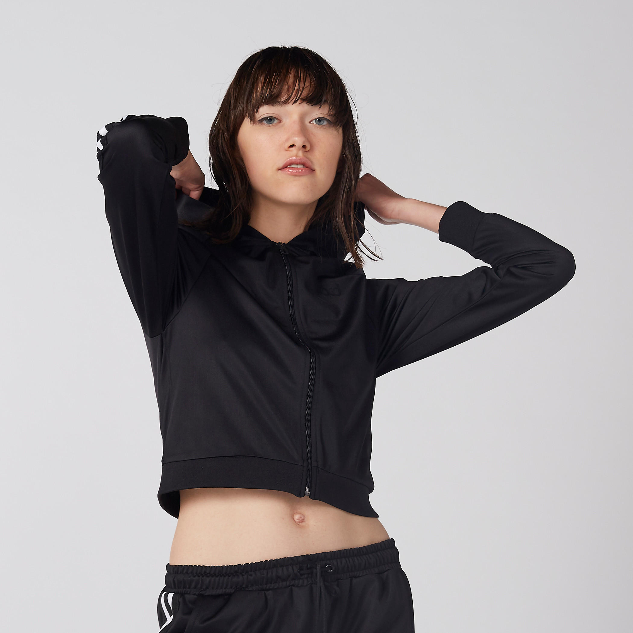جاكيت بقبّعة وأكمام مغايرة وسحاب إغلاق-women-clothing-sportswearandactivewear-coatsandjackets-jackets-image-4