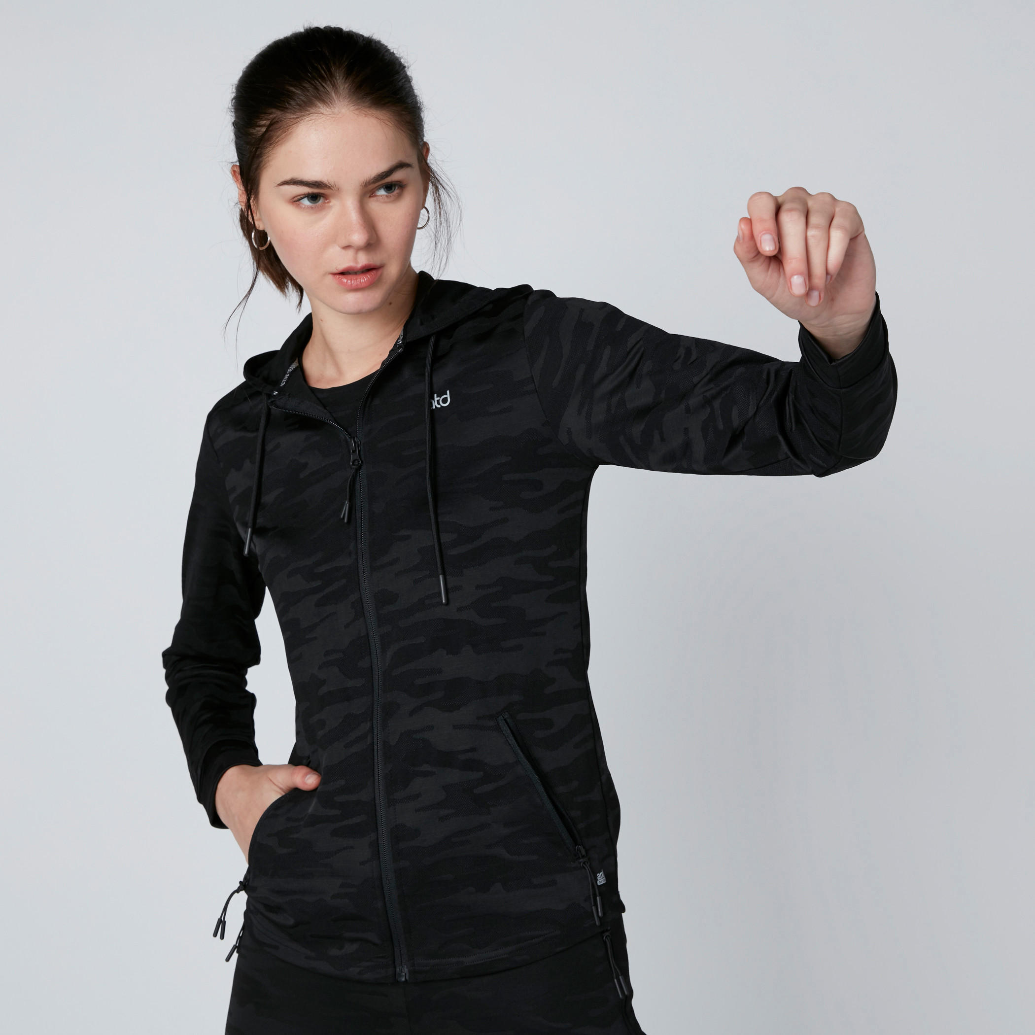 Printed Jacket with Long Sleeves and Zip Closure-women-clothing-sportswearandactivewear-coatsandjackets-jackets-image-1