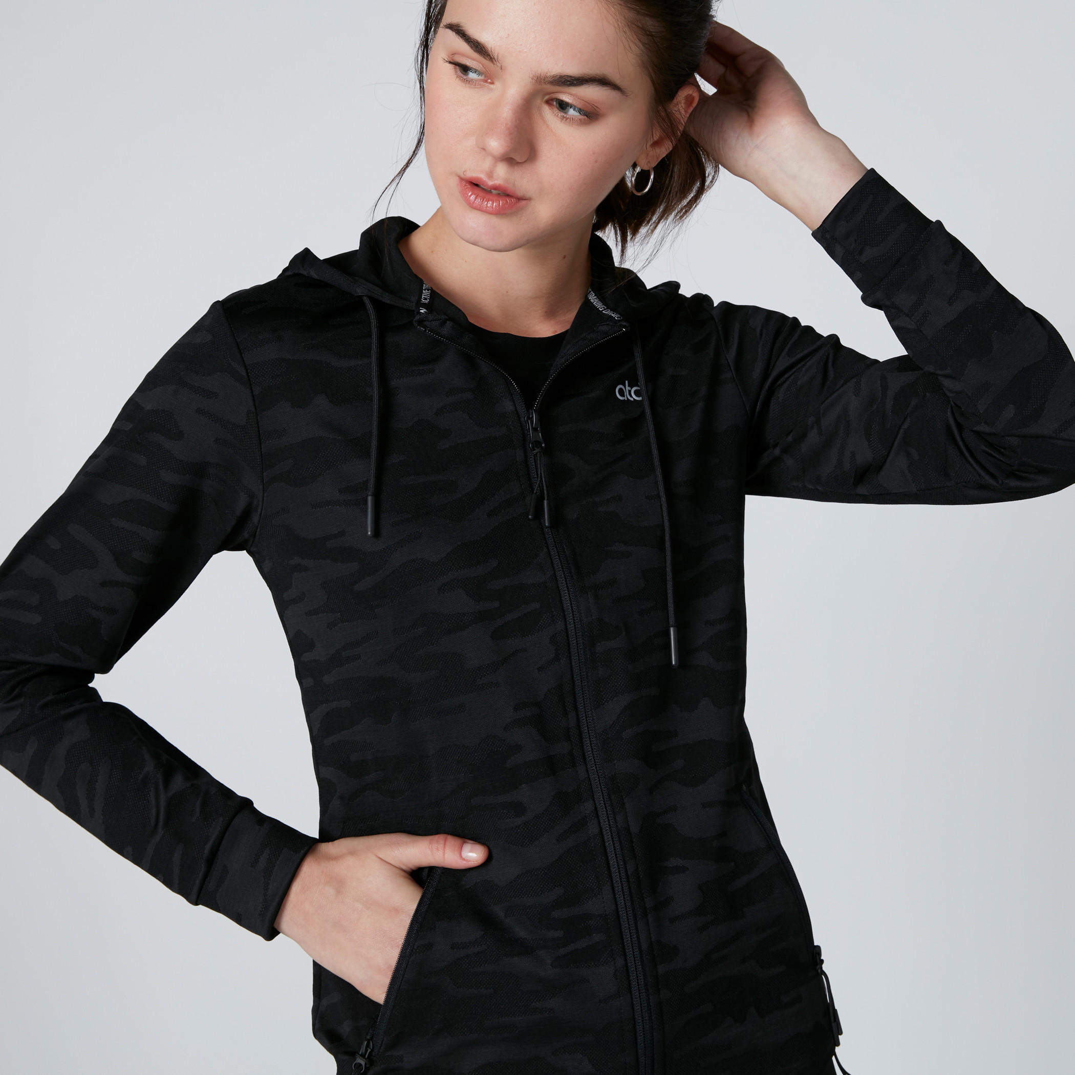Printed Jacket with Long Sleeves and Zip Closure-women-clothing-sportswearandactivewear-coatsandjackets-jackets-image-4