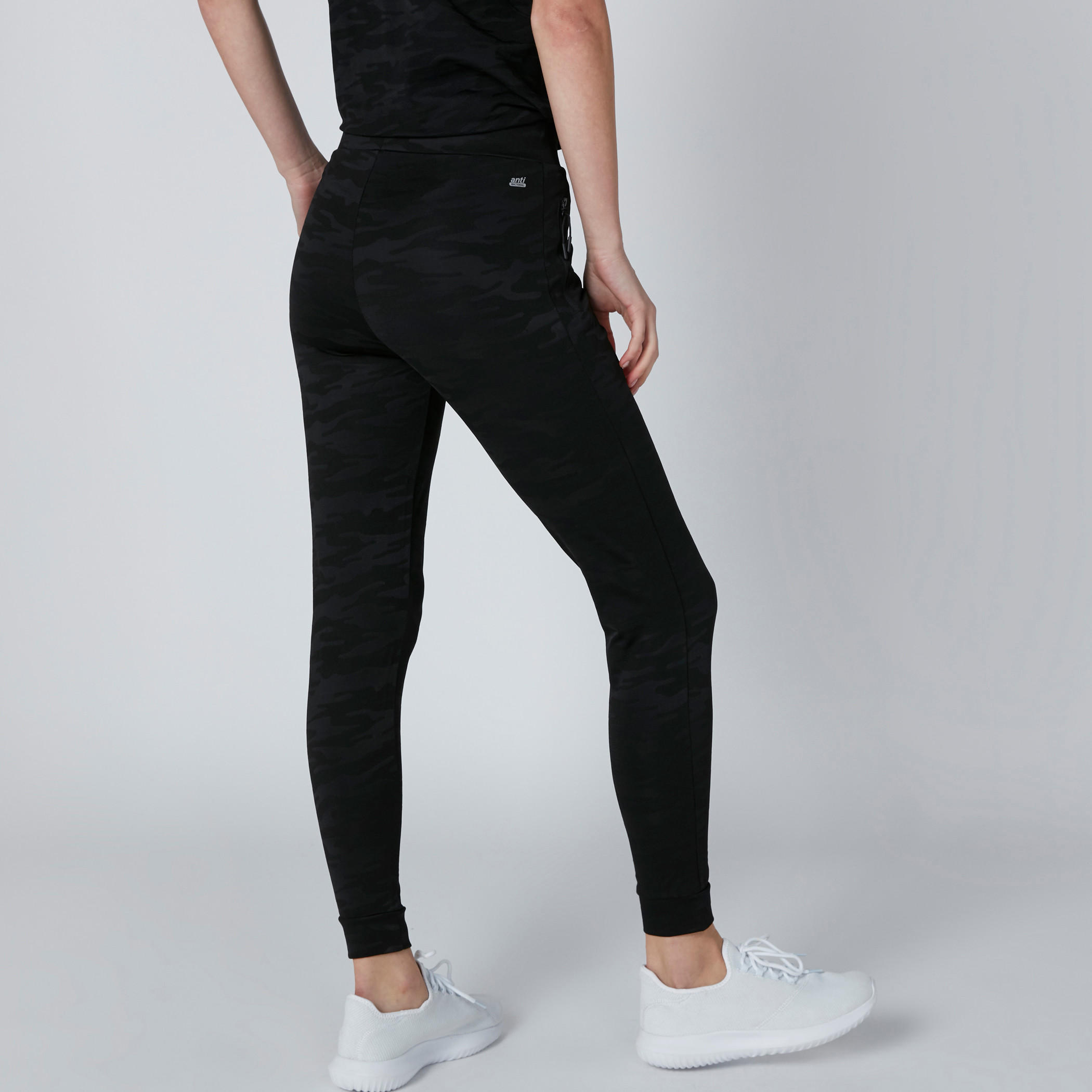 Camouflage Activewear Pants with Pocket Detail and Drawstring-women-clothing-sportswearandactivewear-bottoms-image-7