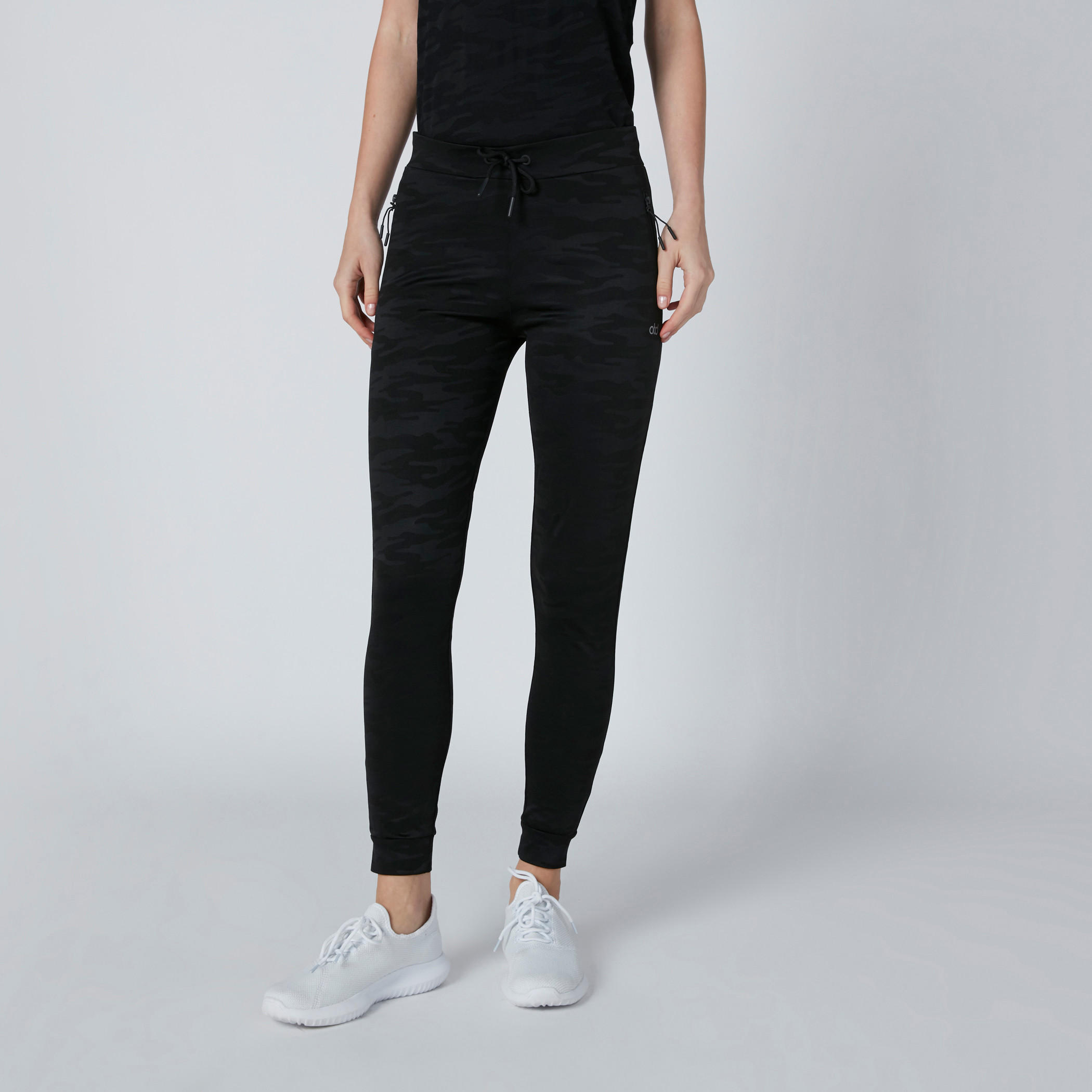 Camouflage Activewear Pants with Pocket Detail and Drawstring-women-clothing-sportswearandactivewear-bottoms-image-8