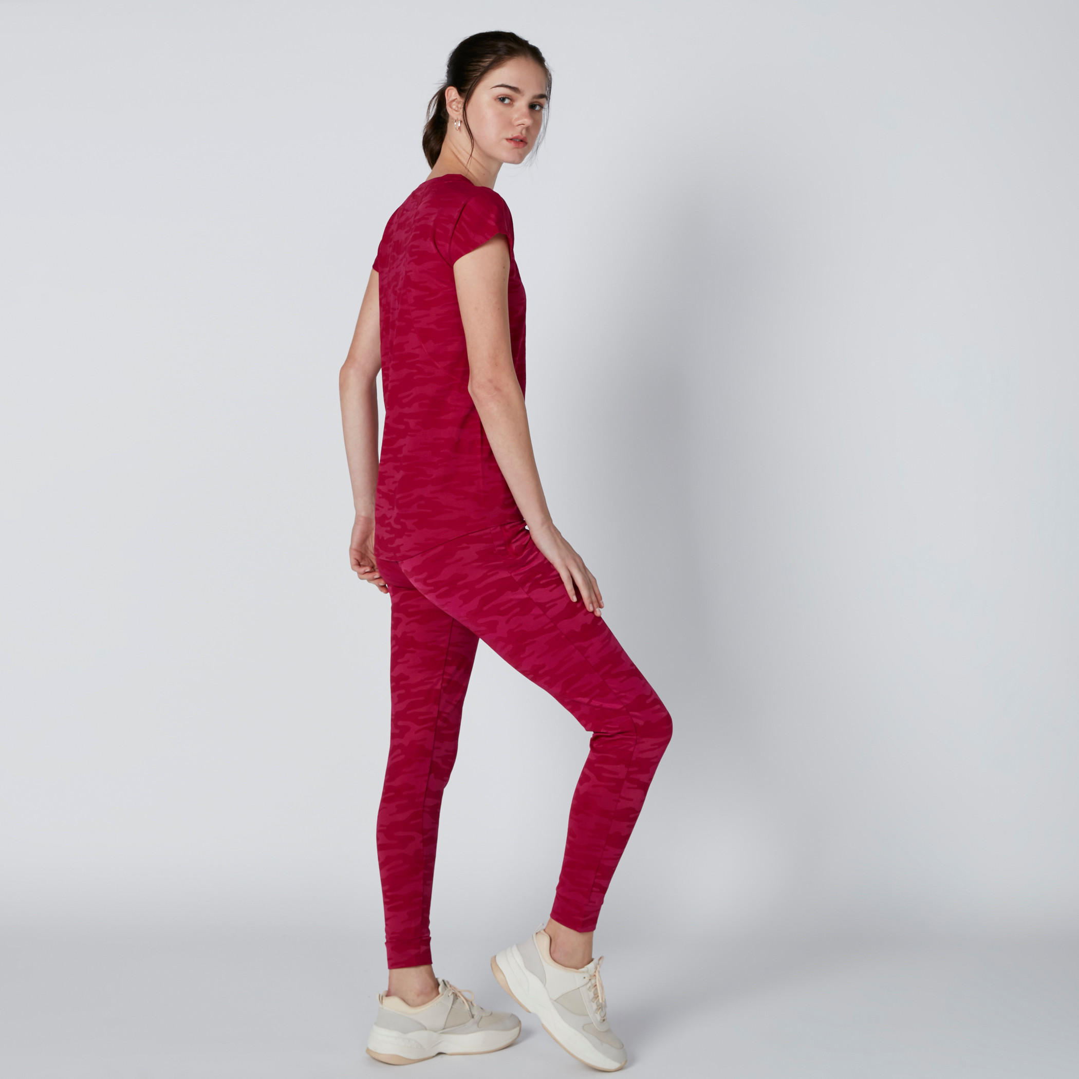 Camouflage Activewear Pants with Pocket Detail and Drawstring-women-clothing-sportswearandactivewear-bottoms-image-2