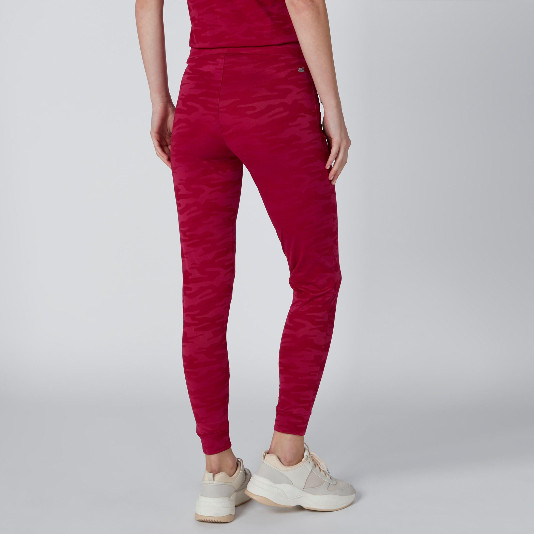 Camouflage Activewear Pants with Pocket Detail and Drawstring-women-clothing-sportswearandactivewear-bottoms-image-3