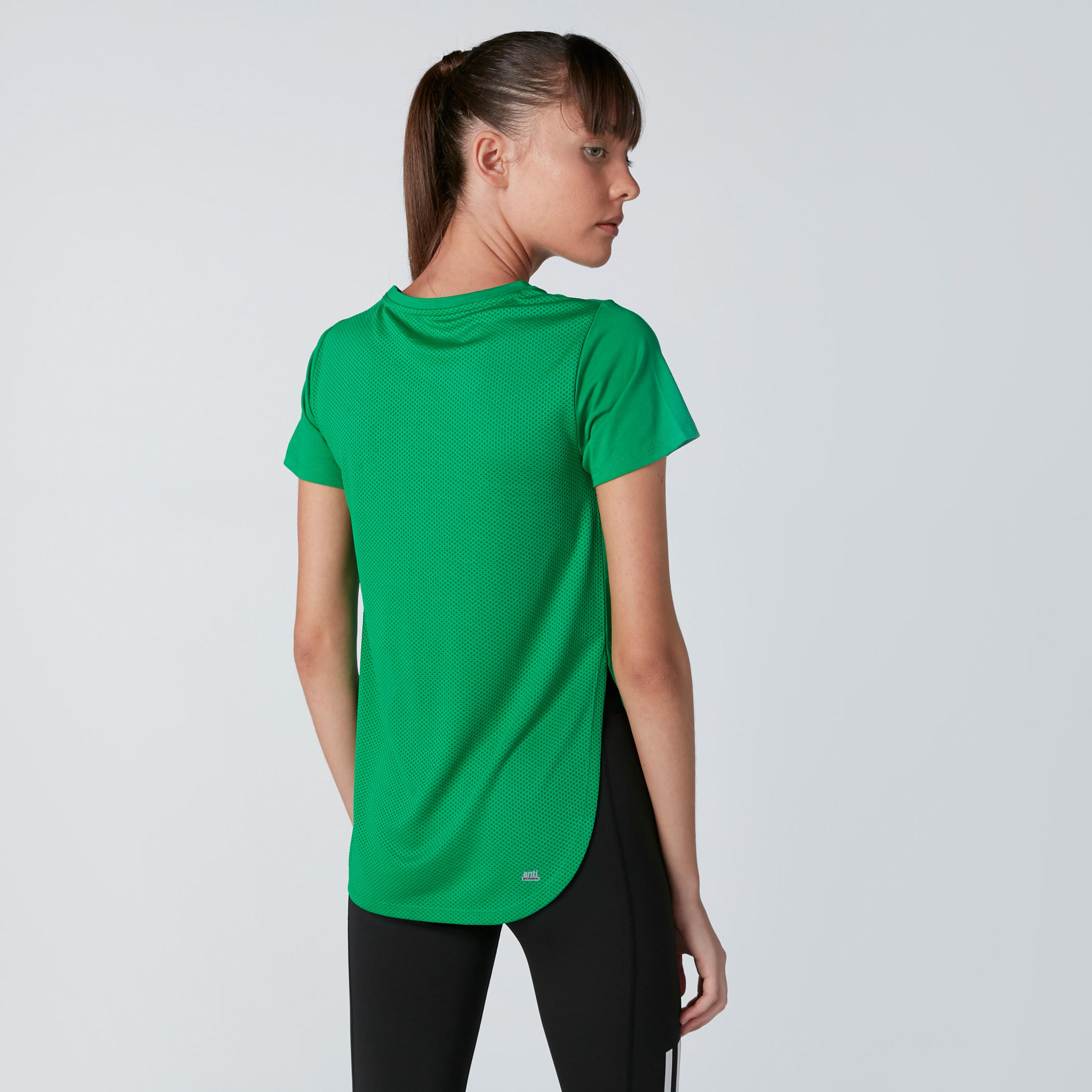 تيشيرت بياقة مستديرة وأكمام قصيرة وطبعات دونت كويت-women-clothing-sportswearandactivewear-tshirtsandvests-image-1