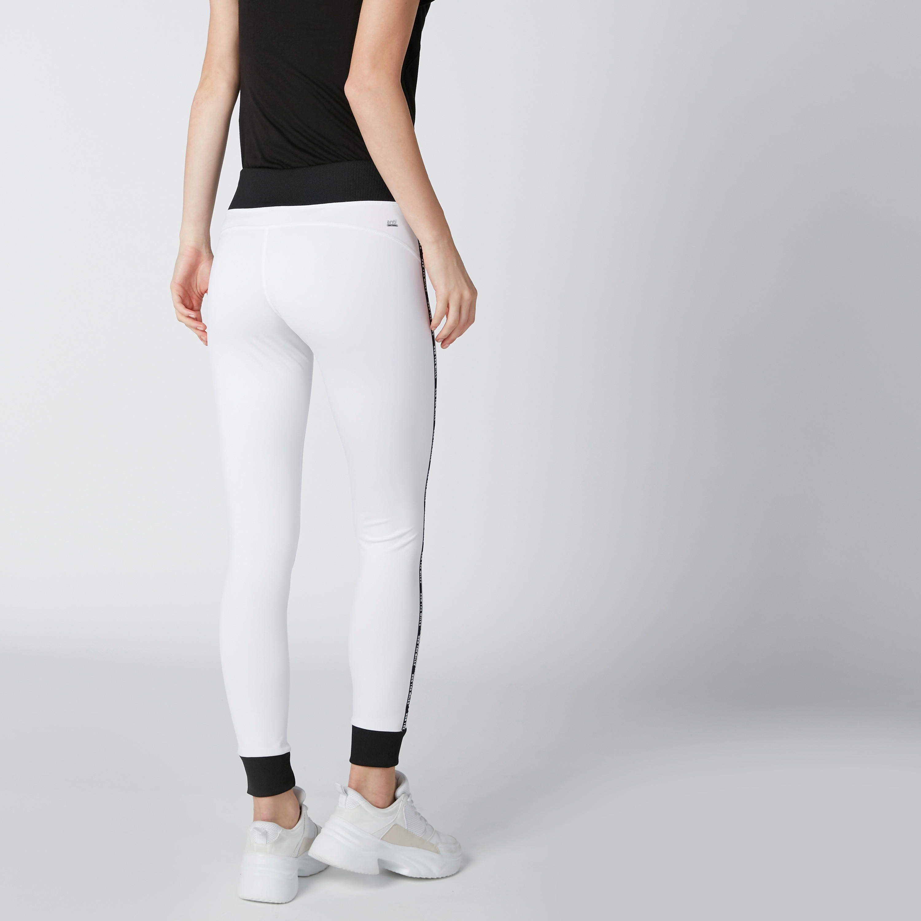 بنطال رياضي طويل بشريطة وجيوب-women-clothing-sportswearandactivewear-bottoms-image-3