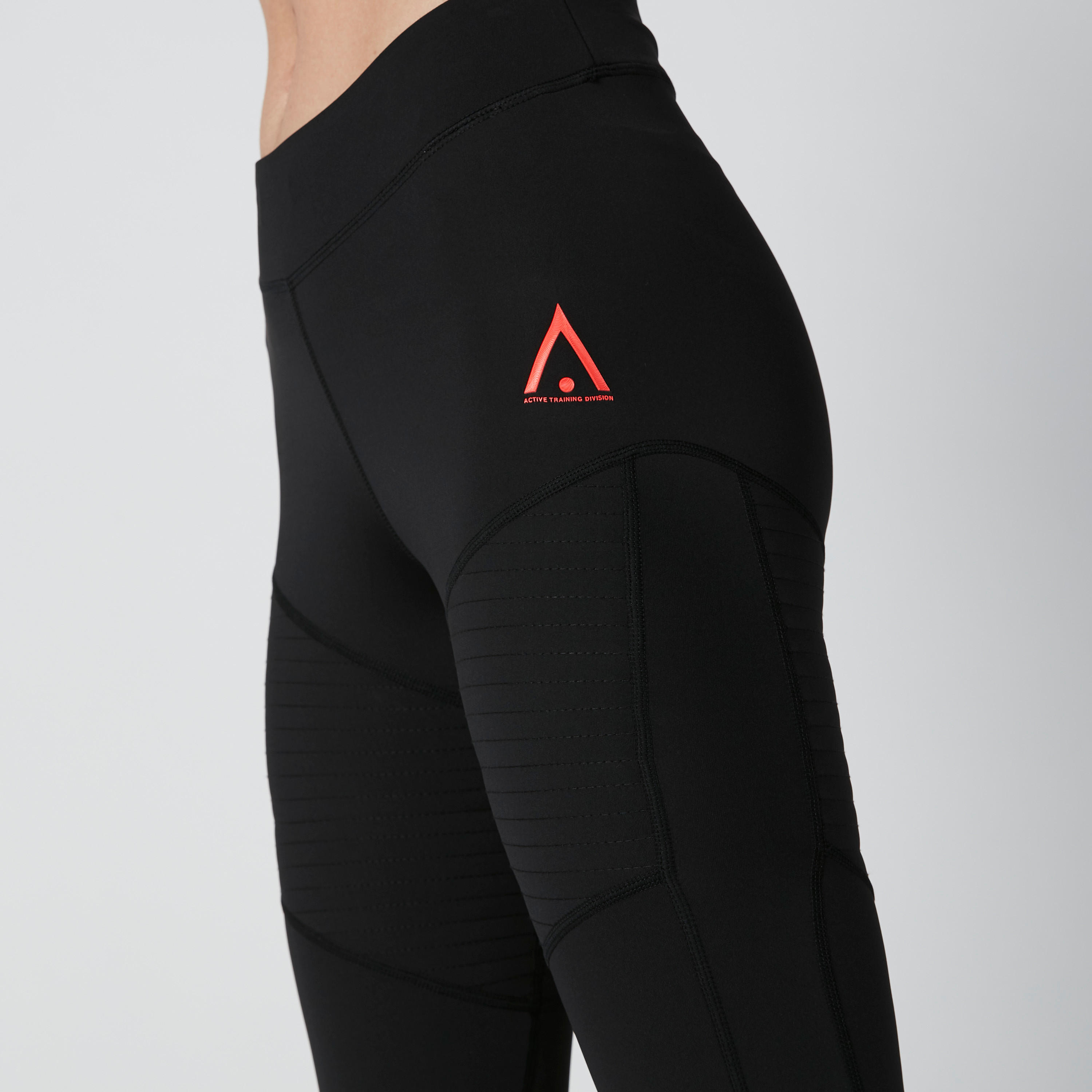 بنطال ليقنز طويل بدرزات وطبعات-women-clothing-sportswearandactivewear-bottoms-image-5