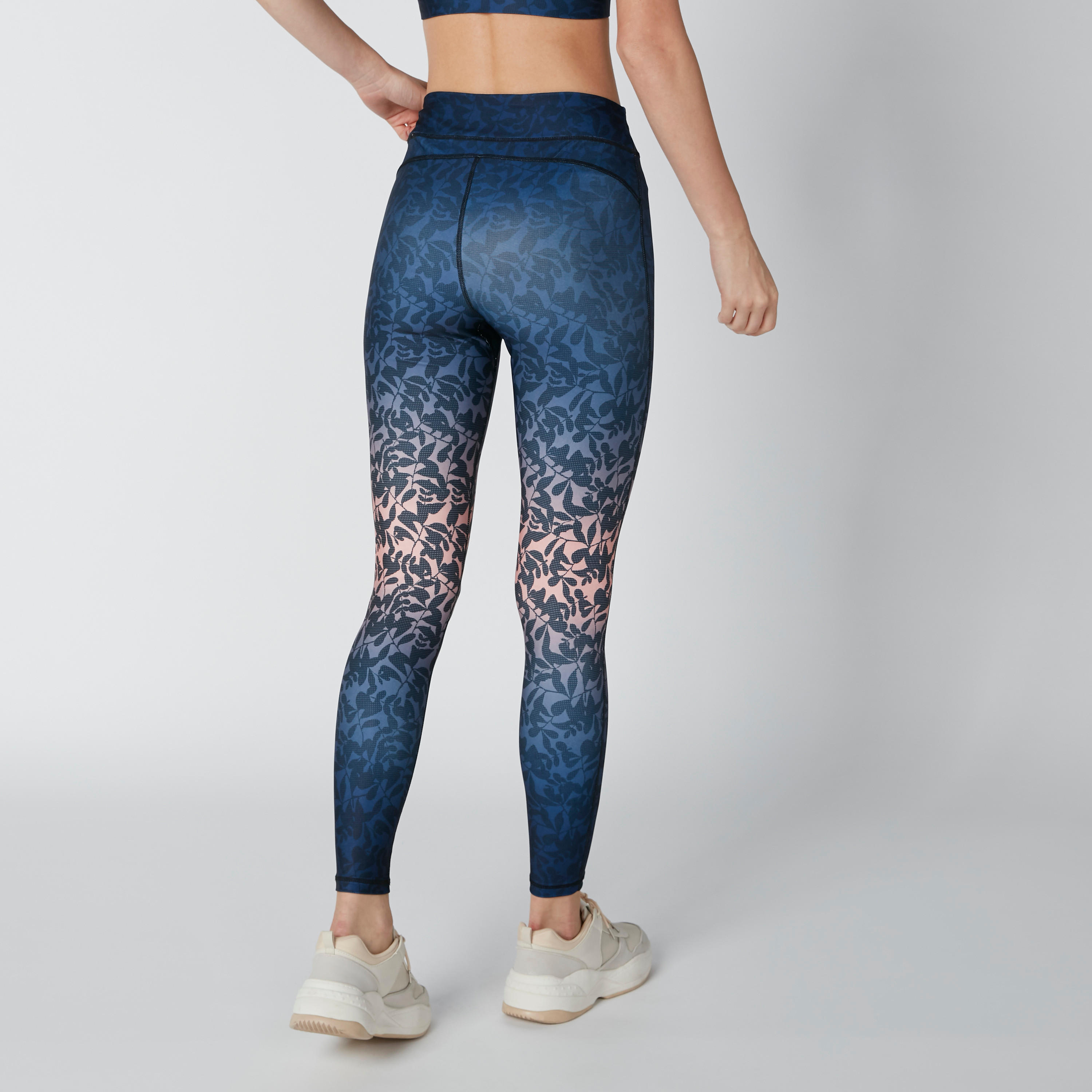 بنطال ليقنز طويل بطبعات-women-clothing-sportswearandactivewear-bottoms-image-3
