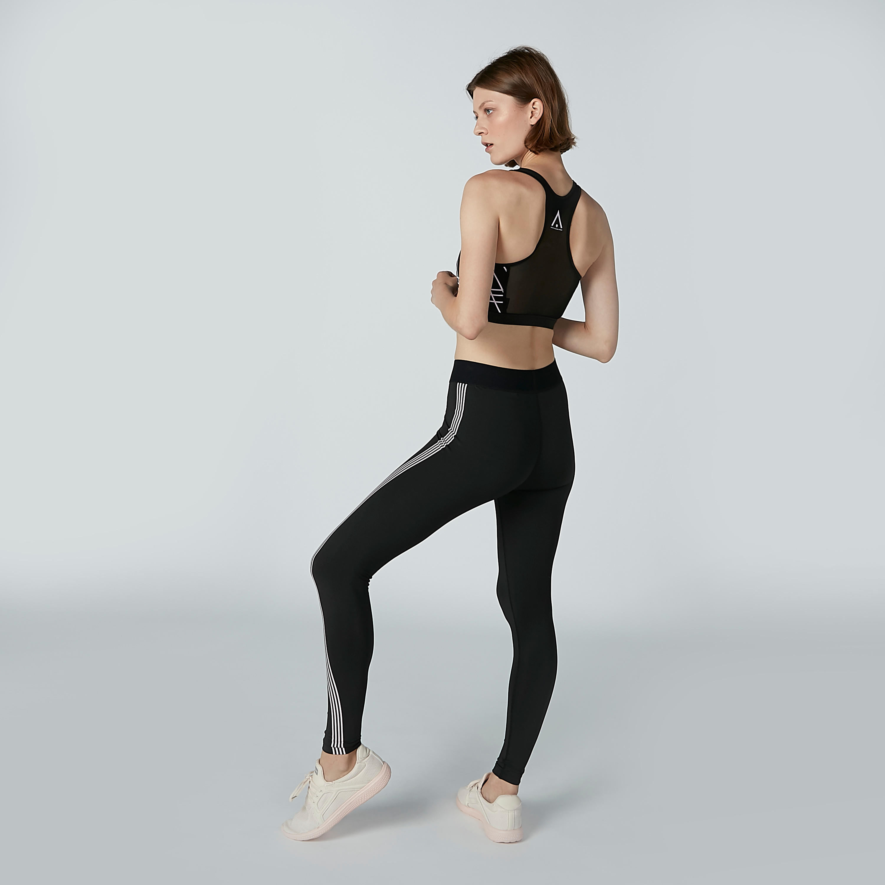صدرية رياضية مقلّمة بظهر ريسر-sports-women-clothing-sportsbras-image-6