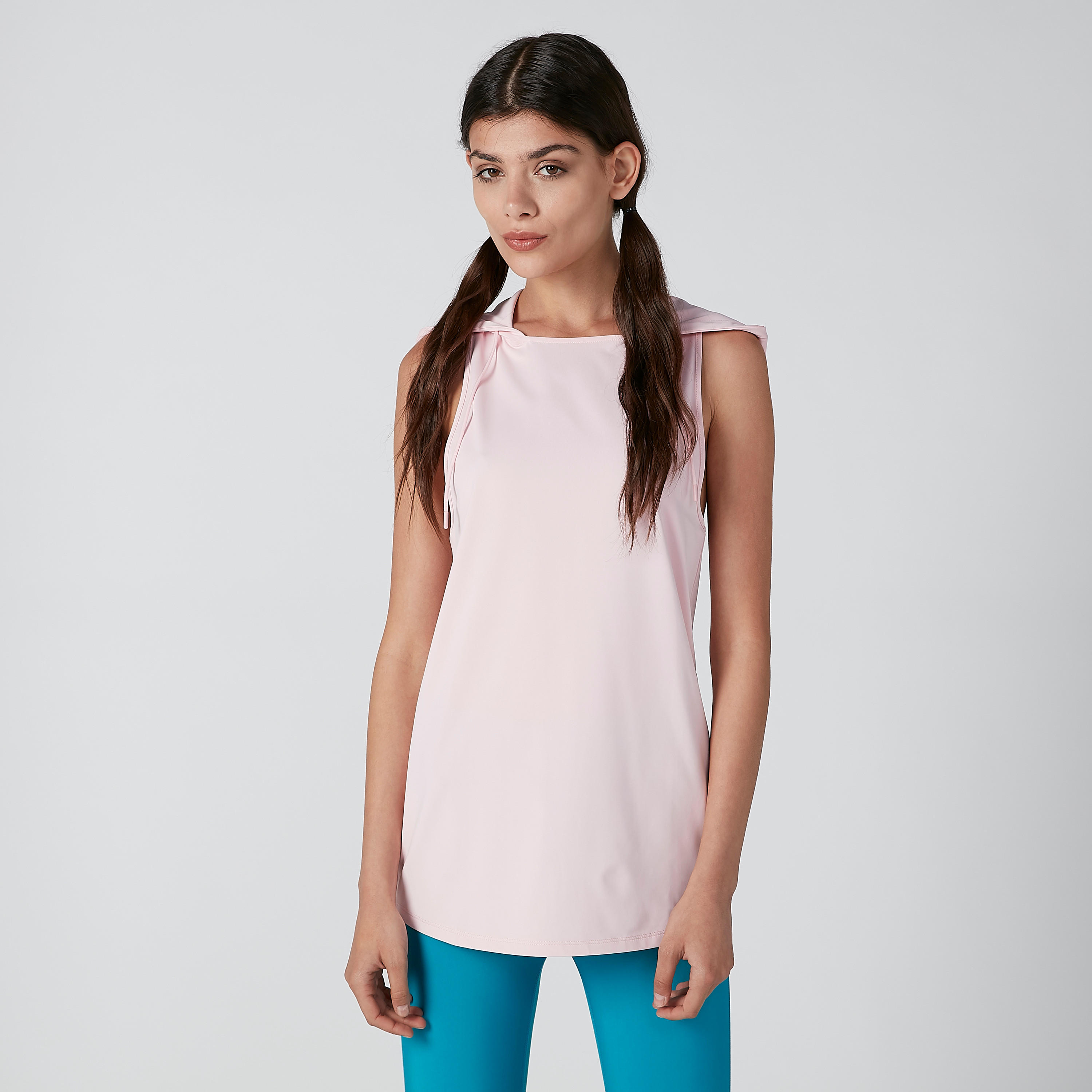 Solid Sleeveless Hoodie with Drawstring-women-clothing-sportswearandactivewear-tshirtsandvests-image-1