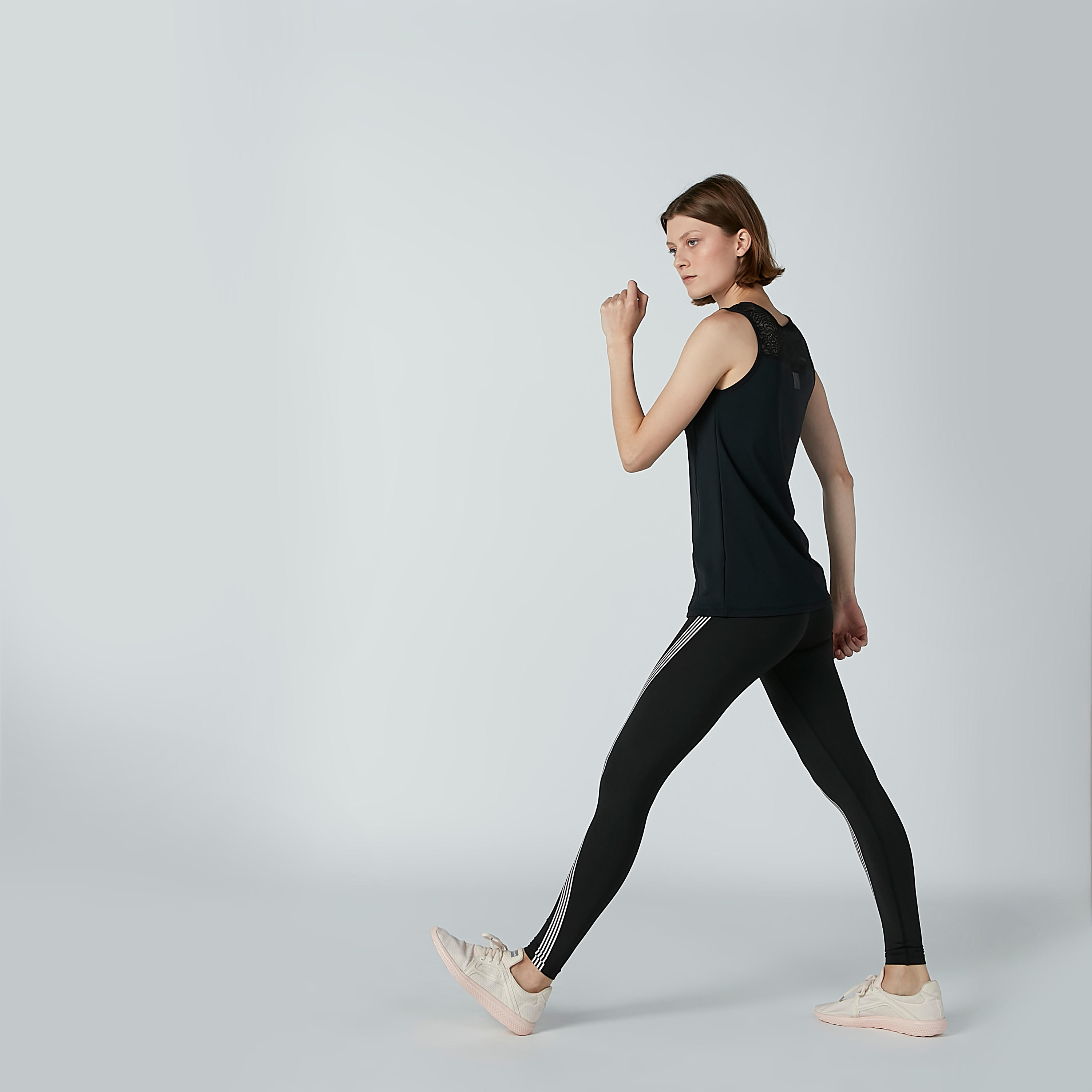 بلوزة دون أكمام بياقة مستديرة وتفاصيل دانتيل-women-clothing-sportswearandactivewear-tshirtsandvests-image-2