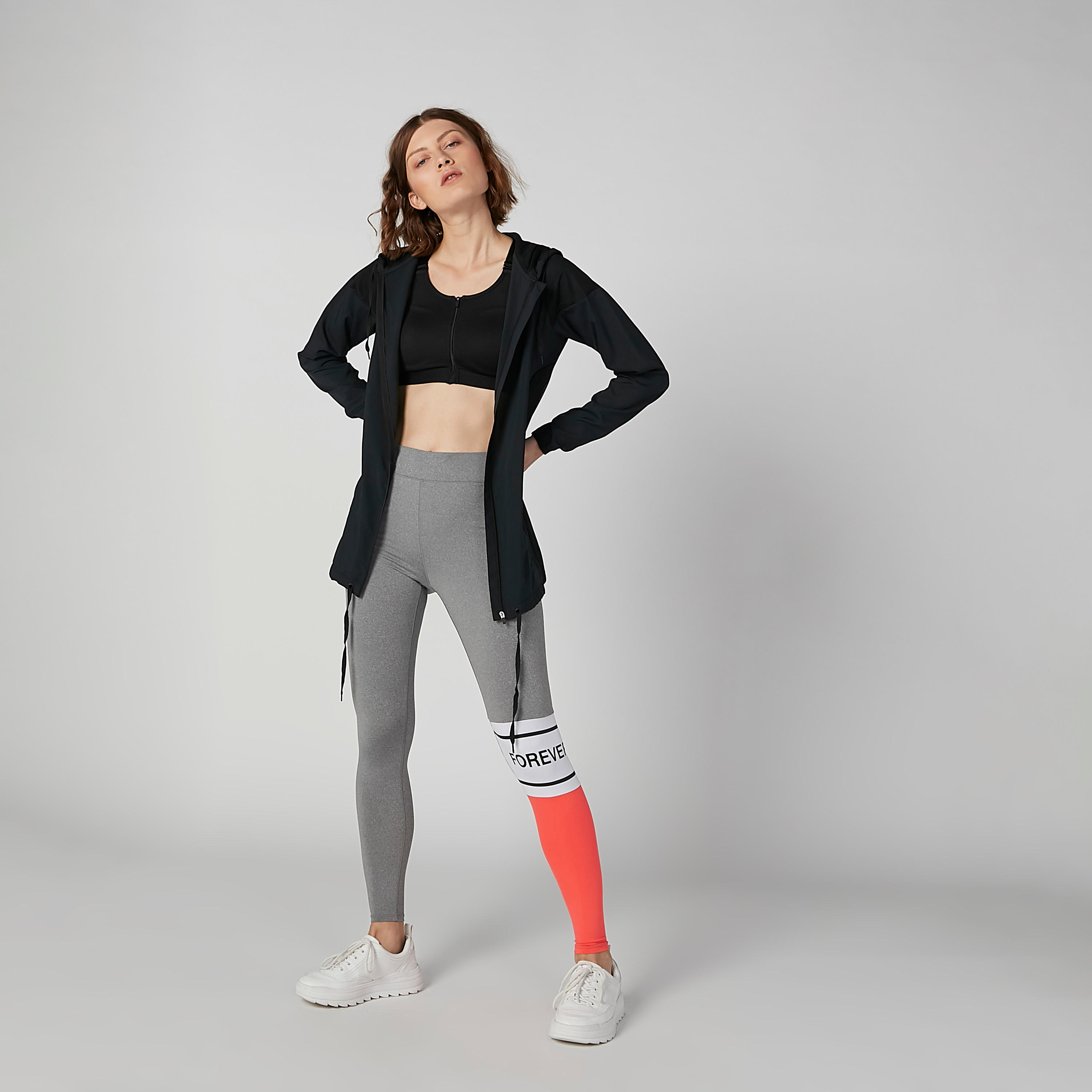جاكيت سادة بقبّعة وجيوب بسحّاب وحوّاف برباط-women-clothing-sportswearandactivewear-coatsandjackets-jackets-image-2