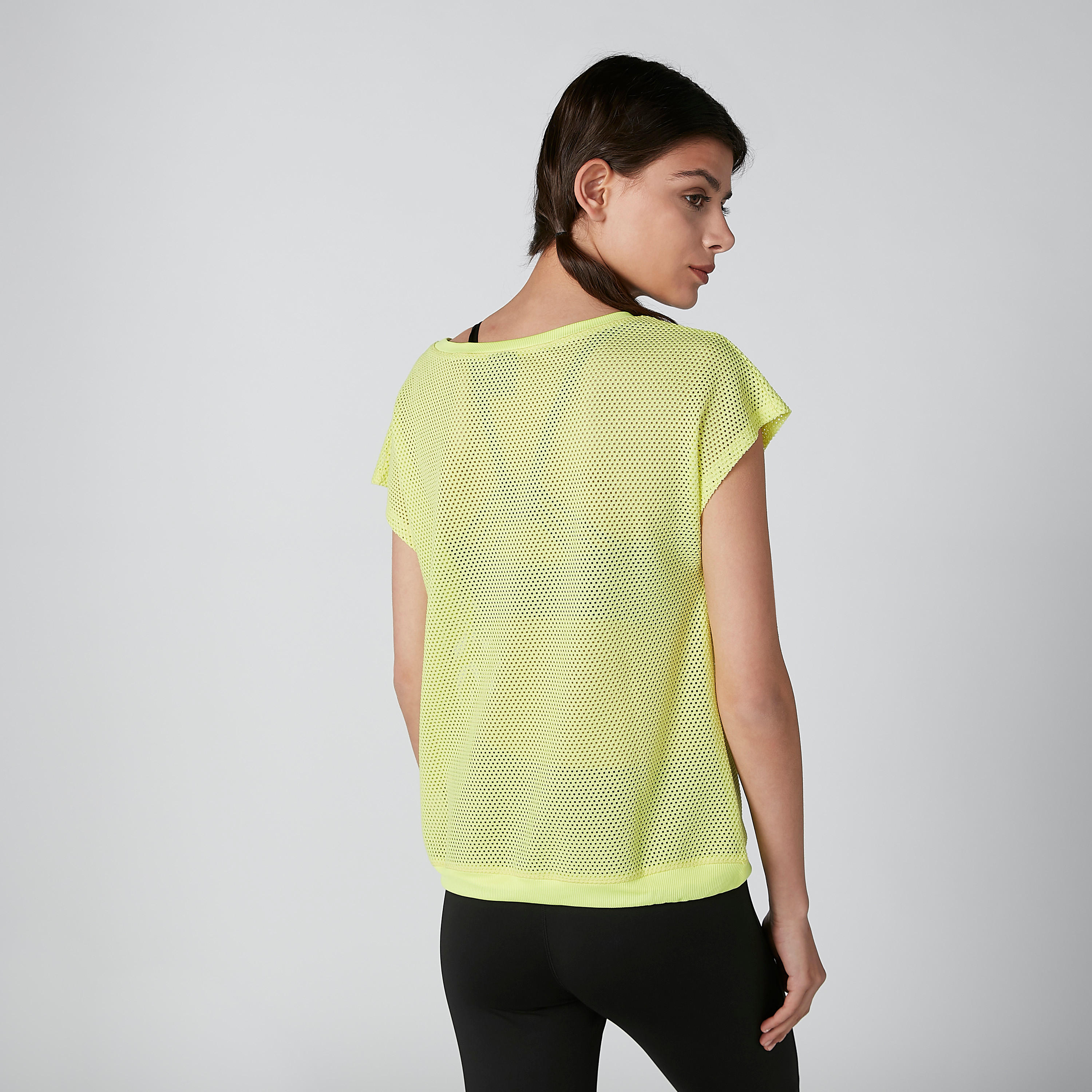 تيشيرت شبكي بأكمام متصلة وطبعات-women-clothing-sportswearandactivewear-tshirtsandvests-image-3