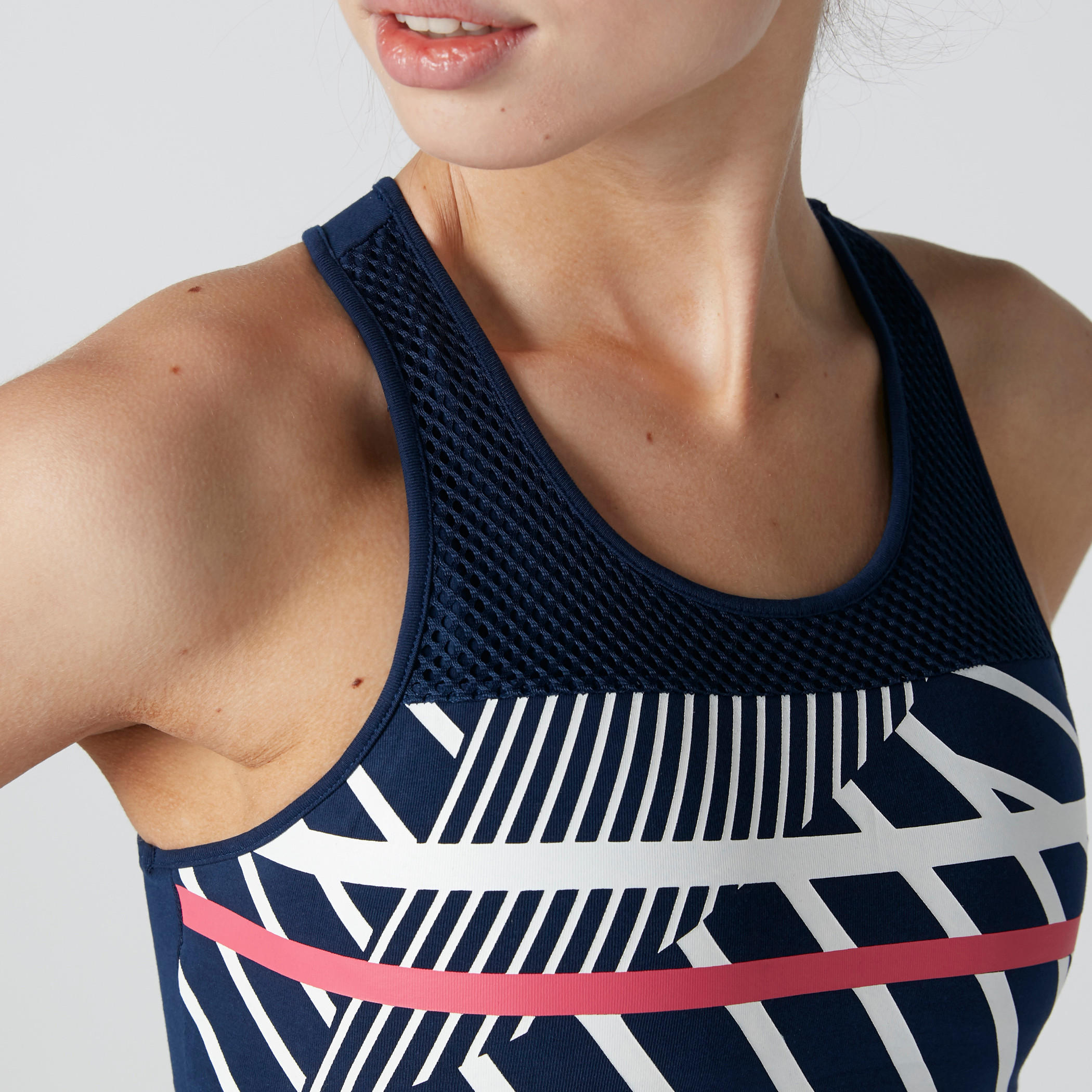 صدريّة رياضيّة بياقة عميقة وظهر ريسر وطبعات-sports-women-clothing-sportsbras-image-5