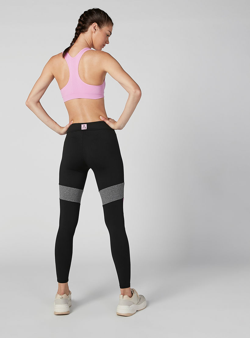 بنطال ليقنز طويل بخصر مطّاطي-women-clothing-sportswearandactivewear-bottoms-image-1