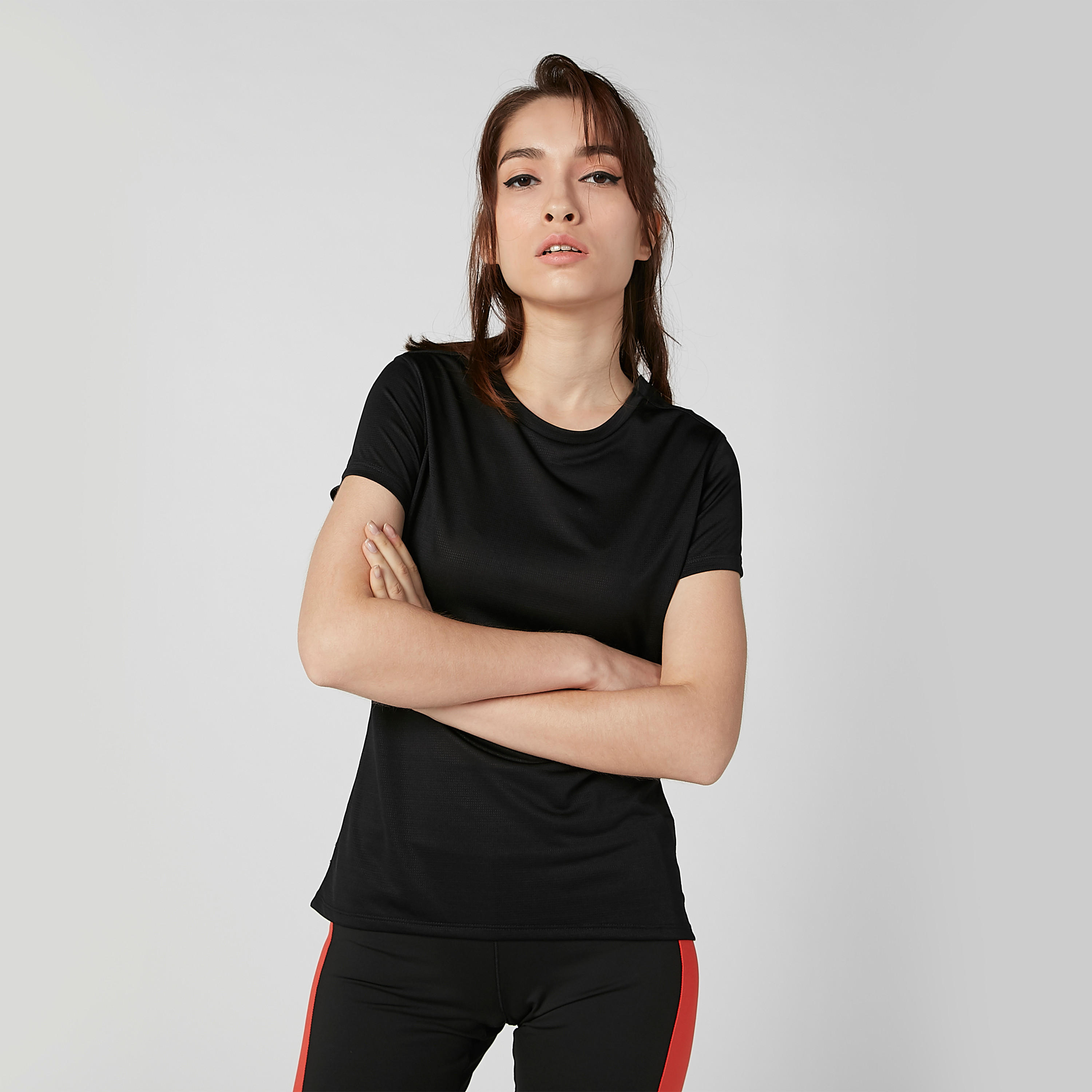 Plain T-shirt with Round Neck and Short Sleeves-women-clothing-sportswearandactivewear-tshirtsandvests-image-3