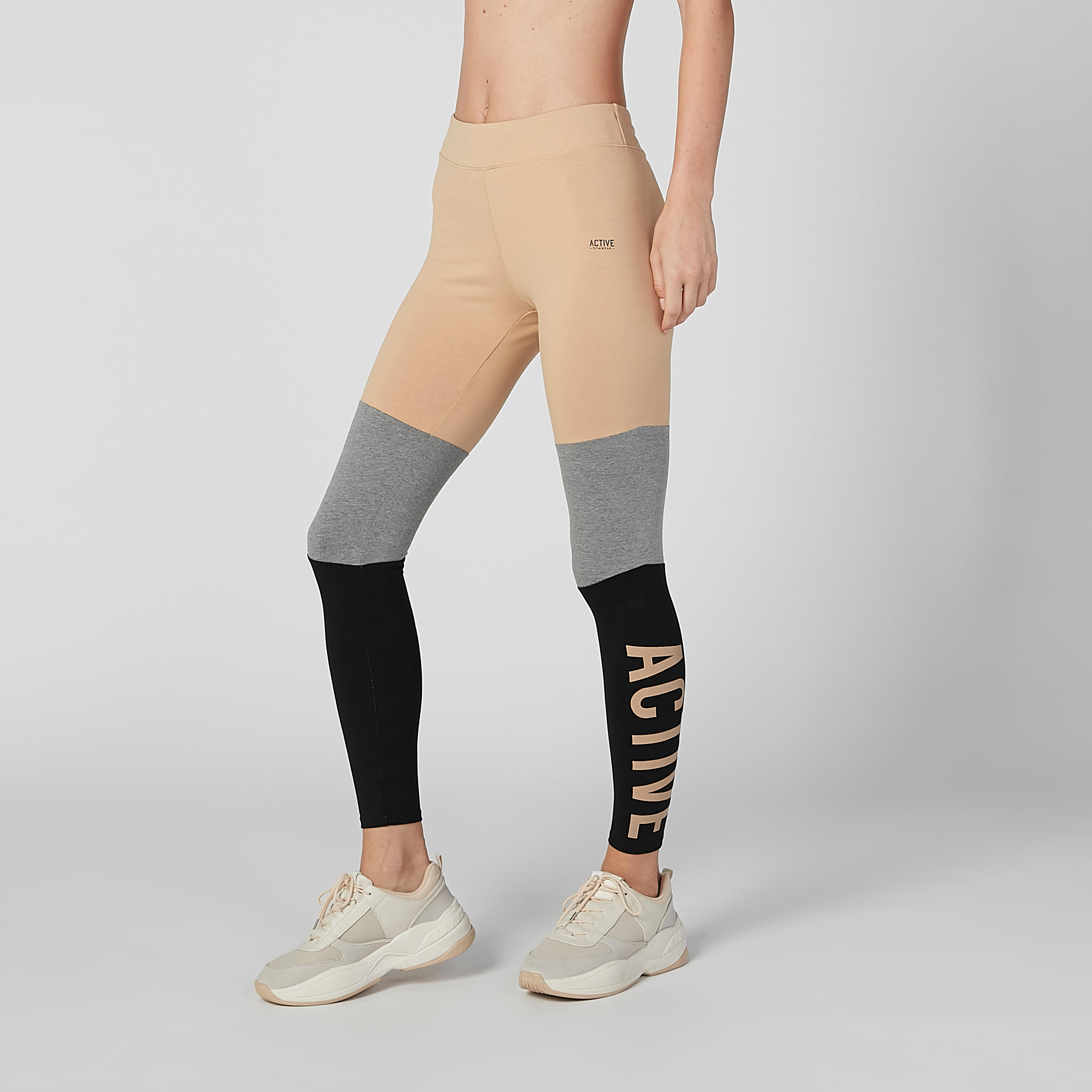 بنطال ليقنز طويل بخصر مطّاطي وطبعات-women-clothing-sportswearandactivewear-bottoms-image-5