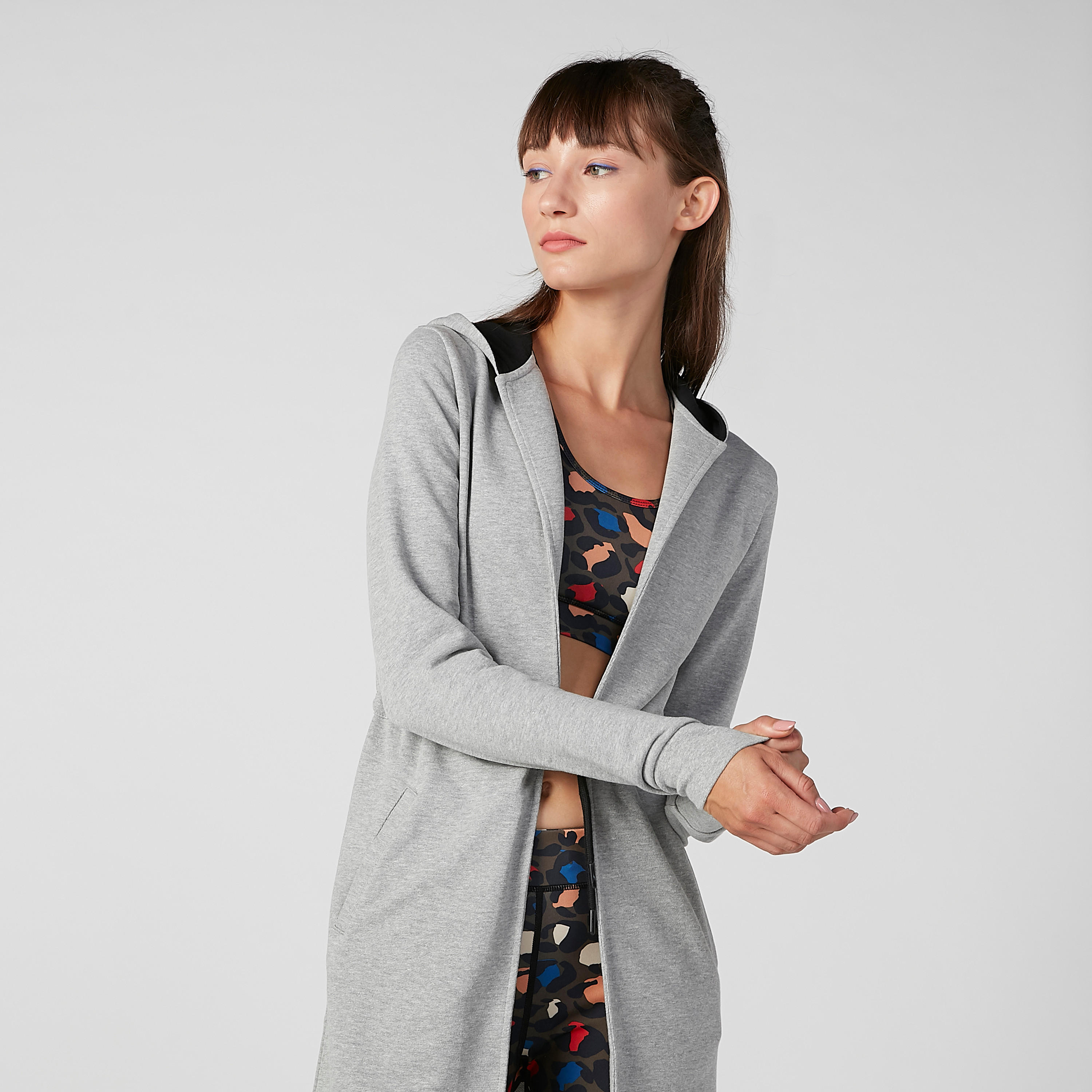 هودي مستدام طويل سادة-women-clothing-sportswearandactivewear-hoodiesandsweatshirts-image-3
