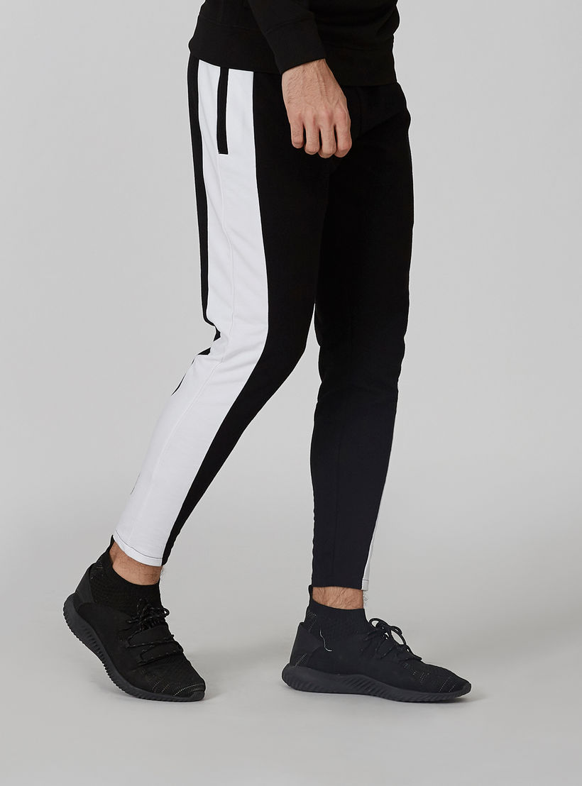 Sustainable Full Length Colour Block Pants with Pocket Details-women-clothing-sportswearandactivewear-bottoms-image-4