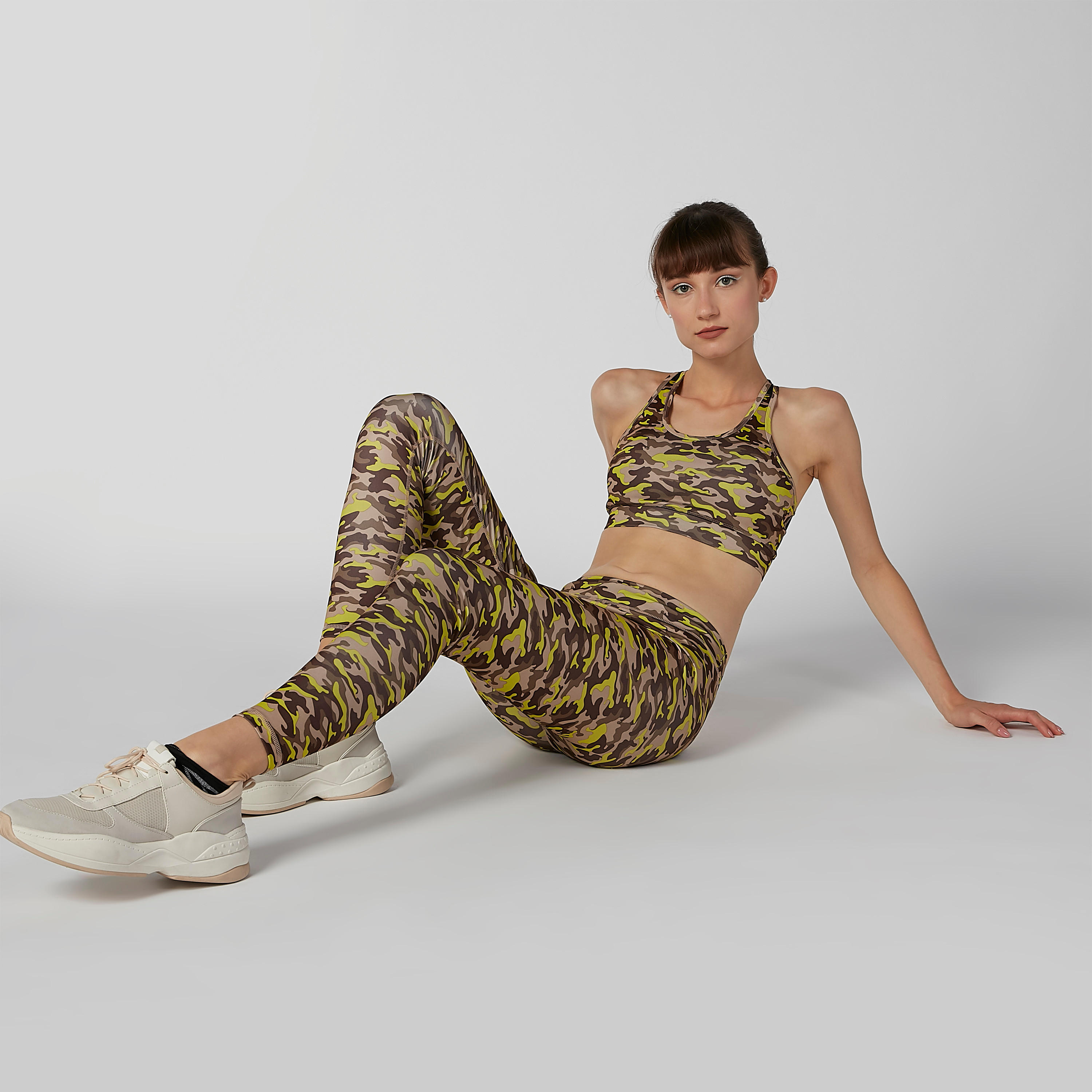 صدرية رياضية مستدامة بظهر ريسر وطبعات -sports-women-clothing-sportsbras-image-5