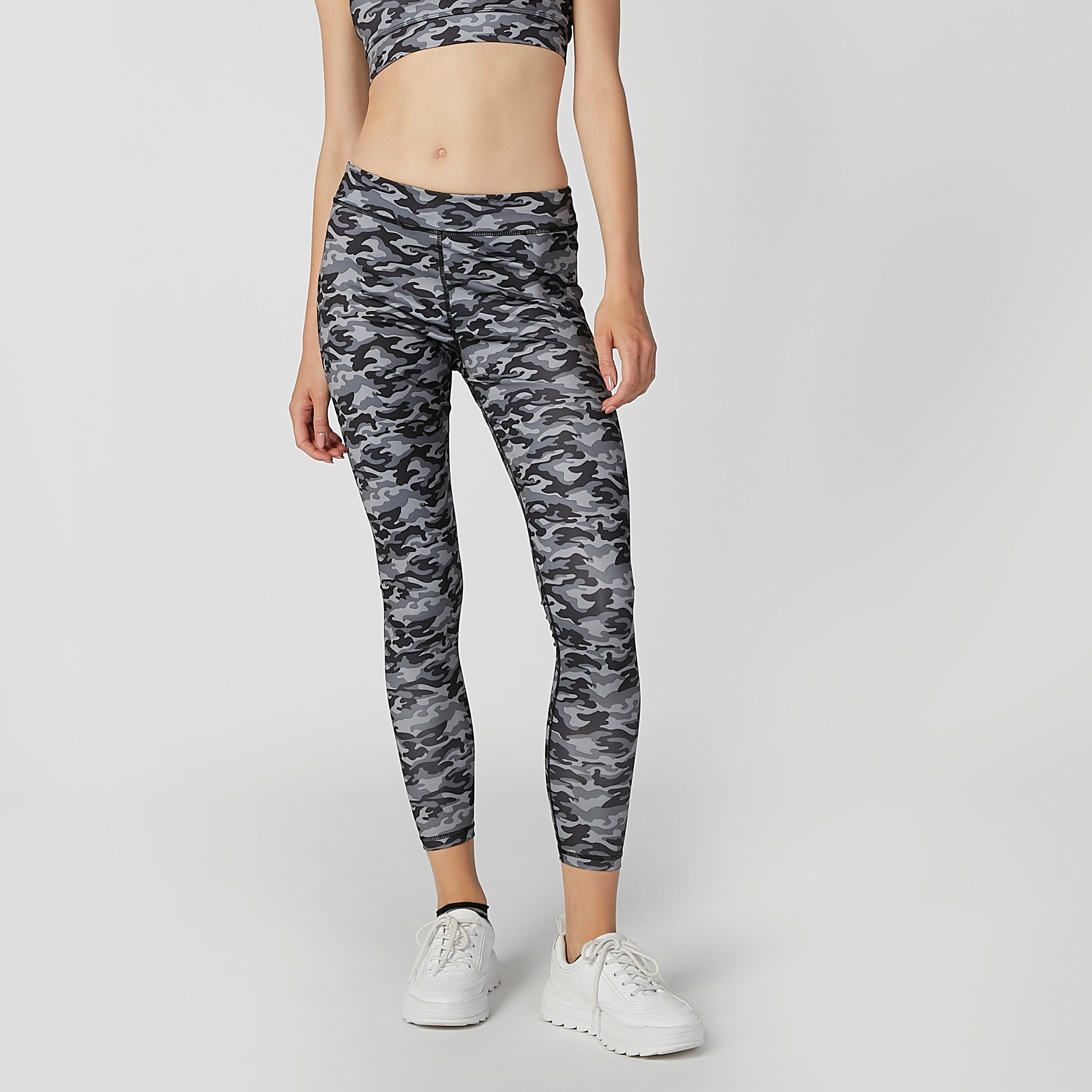 بنطلون ليقنز بخصر مطّاطي وطبعات -women-clothing-sportswearandactivewear-bottoms-image-2
