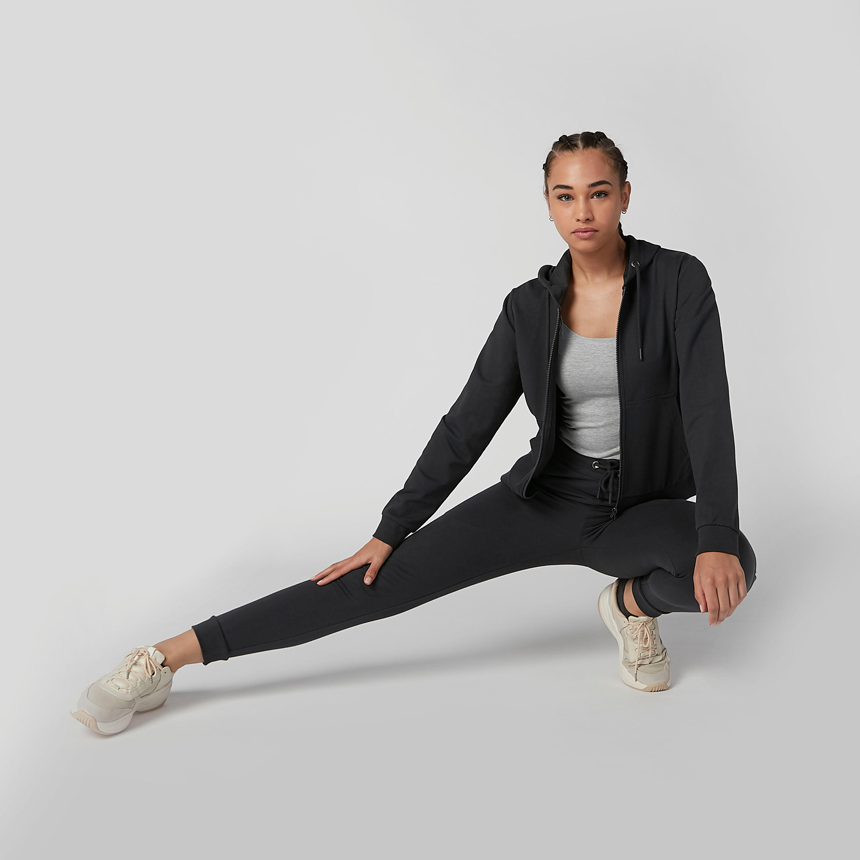 Sustainable Plain Hoodie with Long Sleeves and Kangaroo Pockets-women-clothing-sportswearandactivewear-hoodiesandsweatshirts-image-3