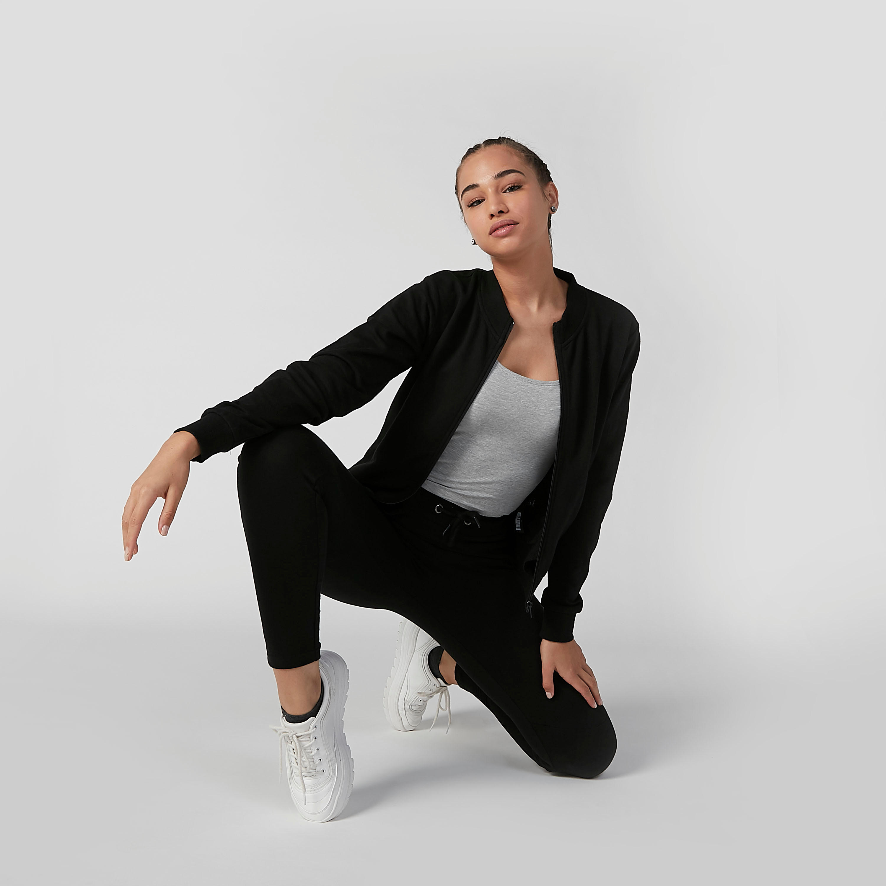 جاكيت مستدام سادة بأكمام طويلة وجيوب كانجارو -women-clothing-sportswearandactivewear-coatsandjackets-jackets-image-5