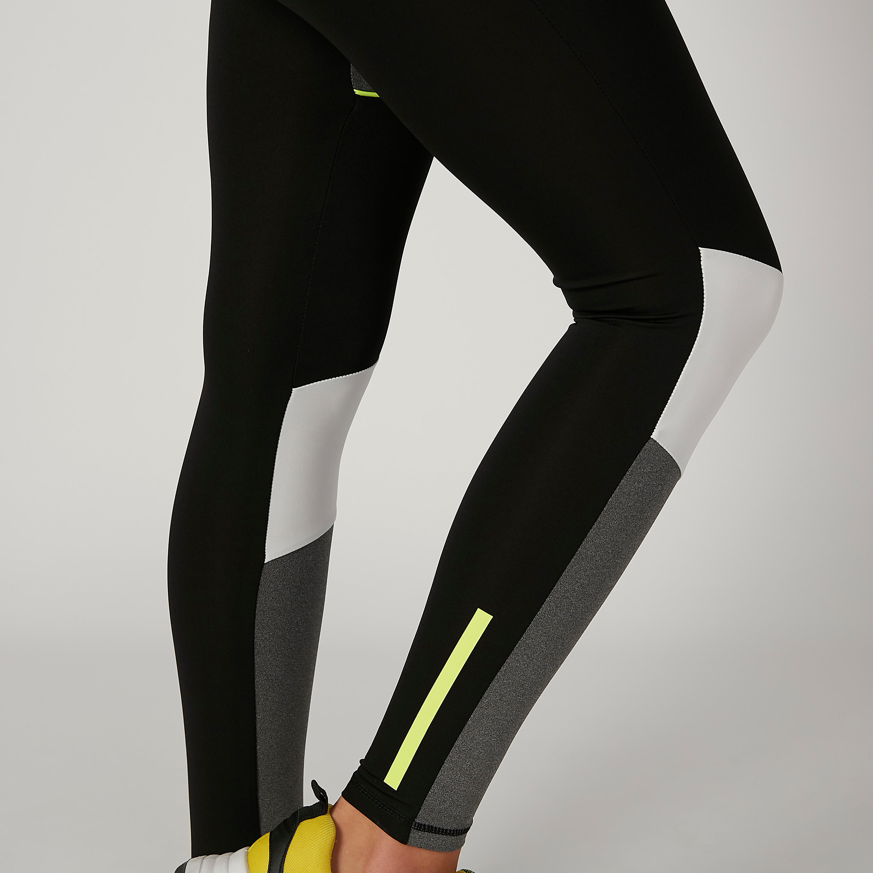 بنطلون ليقنز مستدام بنمط كتل الألوان بخصر مطاطي -women-clothing-sportswearandactivewear-bottoms-image-1