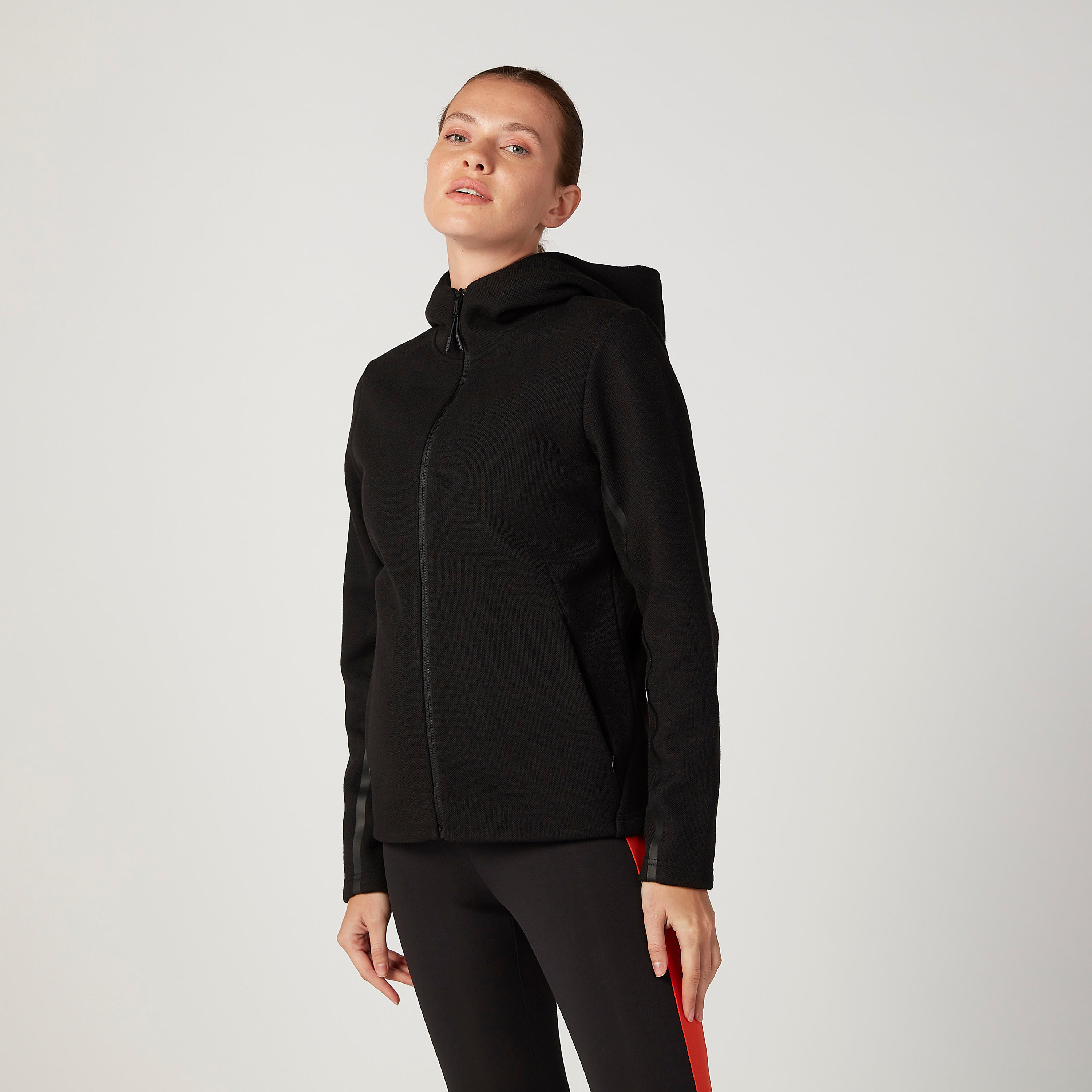 جاكيت مستدام سادة بأكمام طويلة وجيوب وقبعة-women-clothing-sportswearandactivewear-hoodiesandsweatshirts-image-1