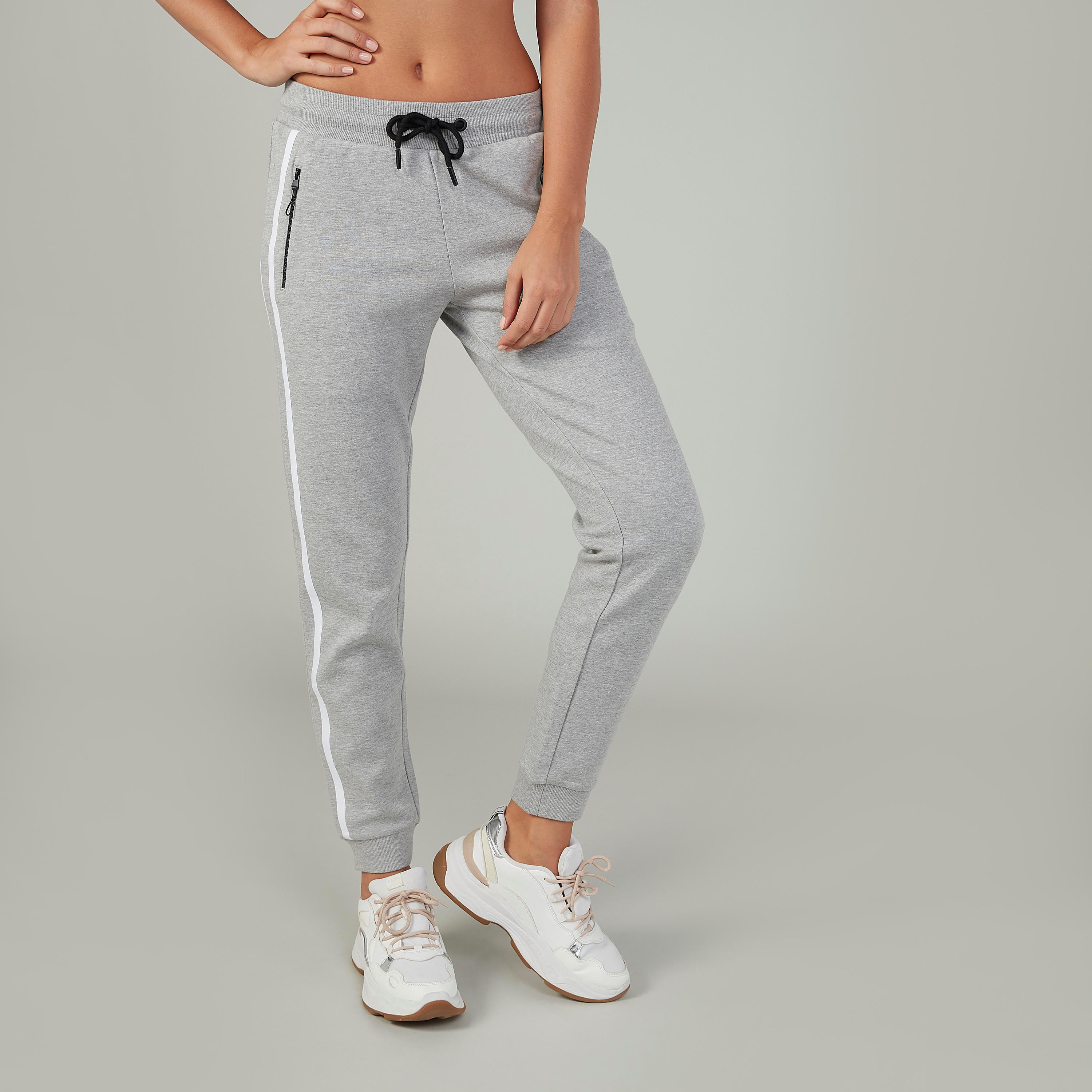 بنطال رياضي مستدام سادة برباط وجيوب -women-clothing-sportswearandactivewear-bottoms-image-1