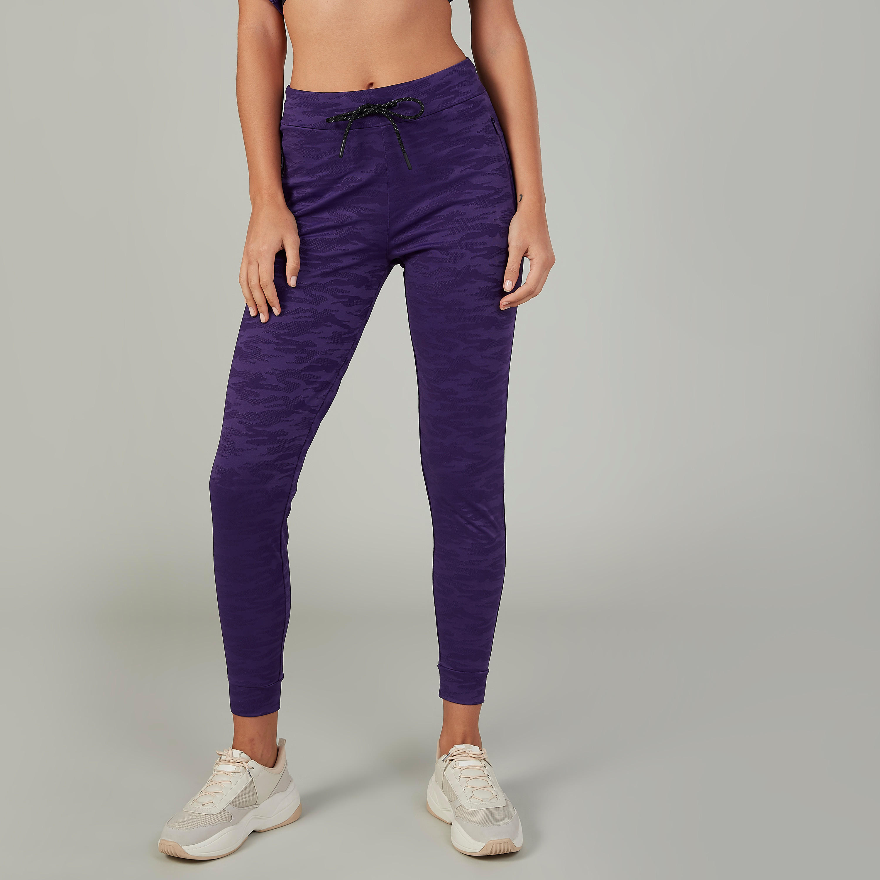 بنطلون رياضي بجيوب وطبعات وتفاصيل سحاب-women-clothing-bottoms-joggers-image-1