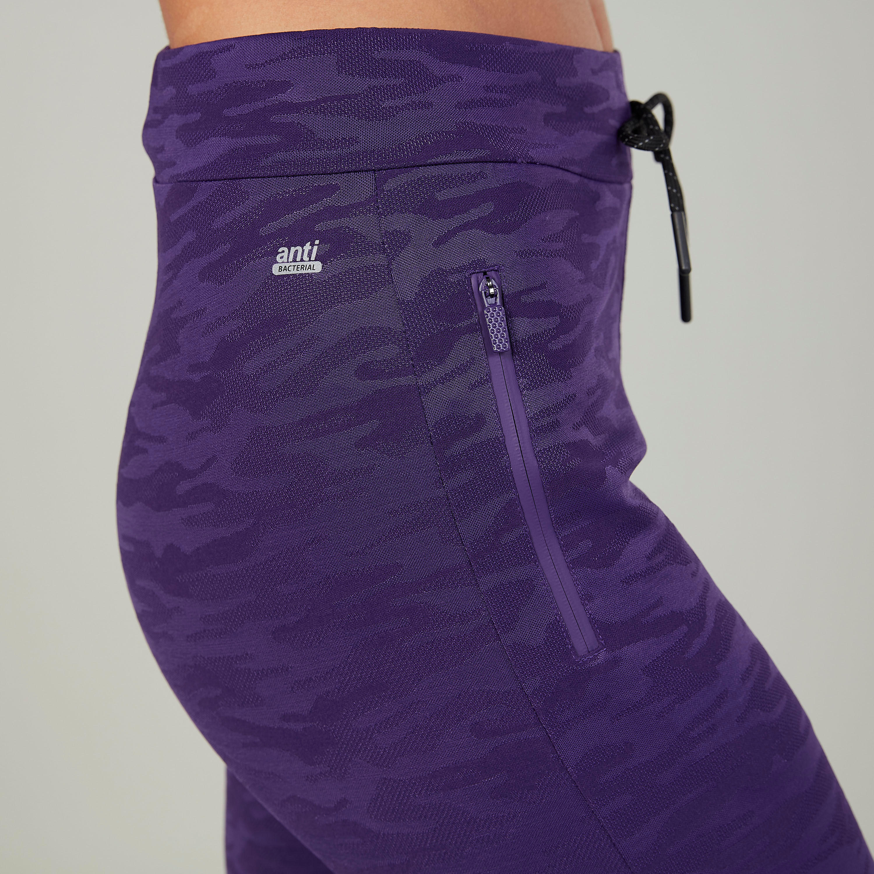 بنطلون رياضي بجيوب وطبعات وتفاصيل سحاب-women-clothing-bottoms-joggers-image-3