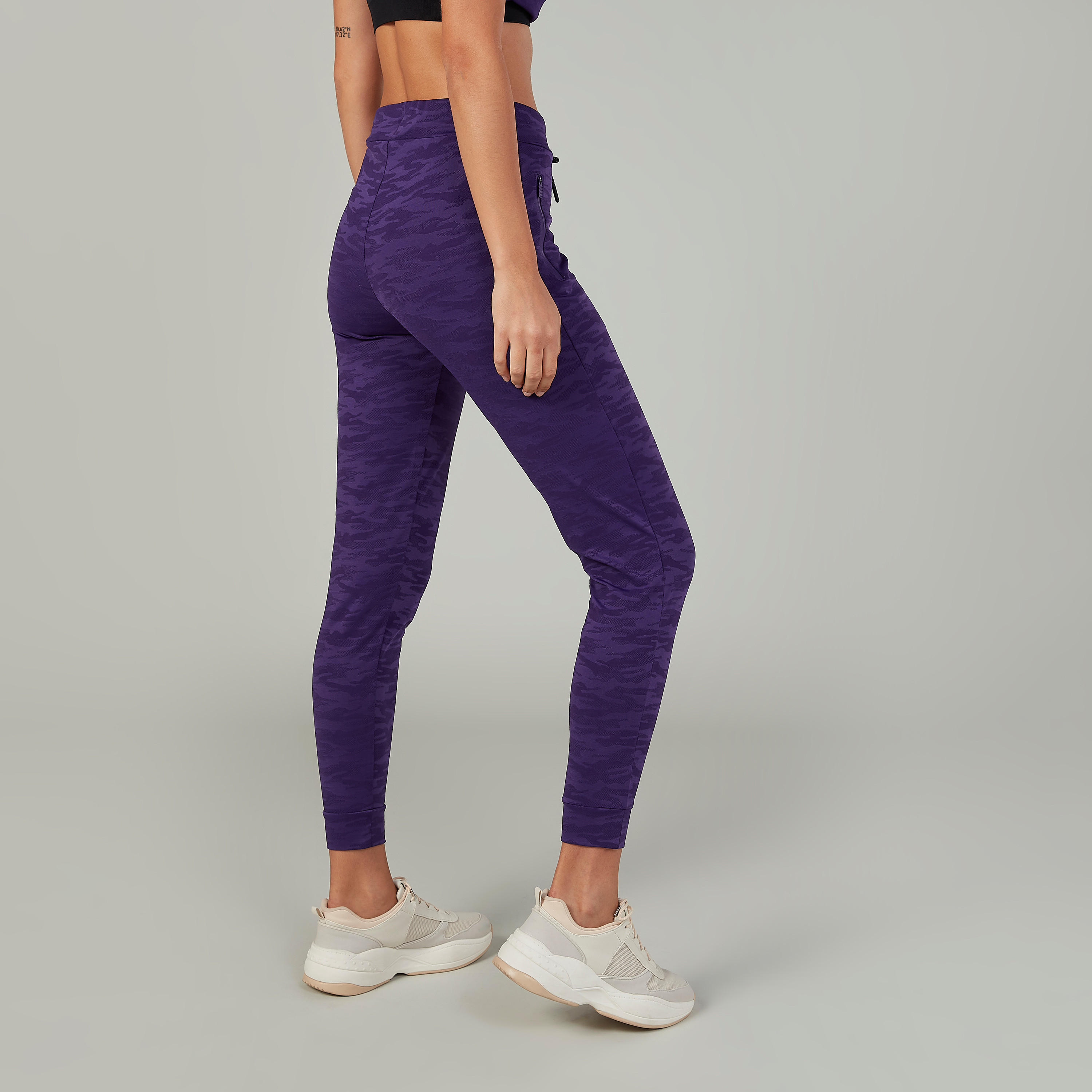 بنطلون رياضي بجيوب وطبعات وتفاصيل سحاب-women-clothing-bottoms-joggers-image-4