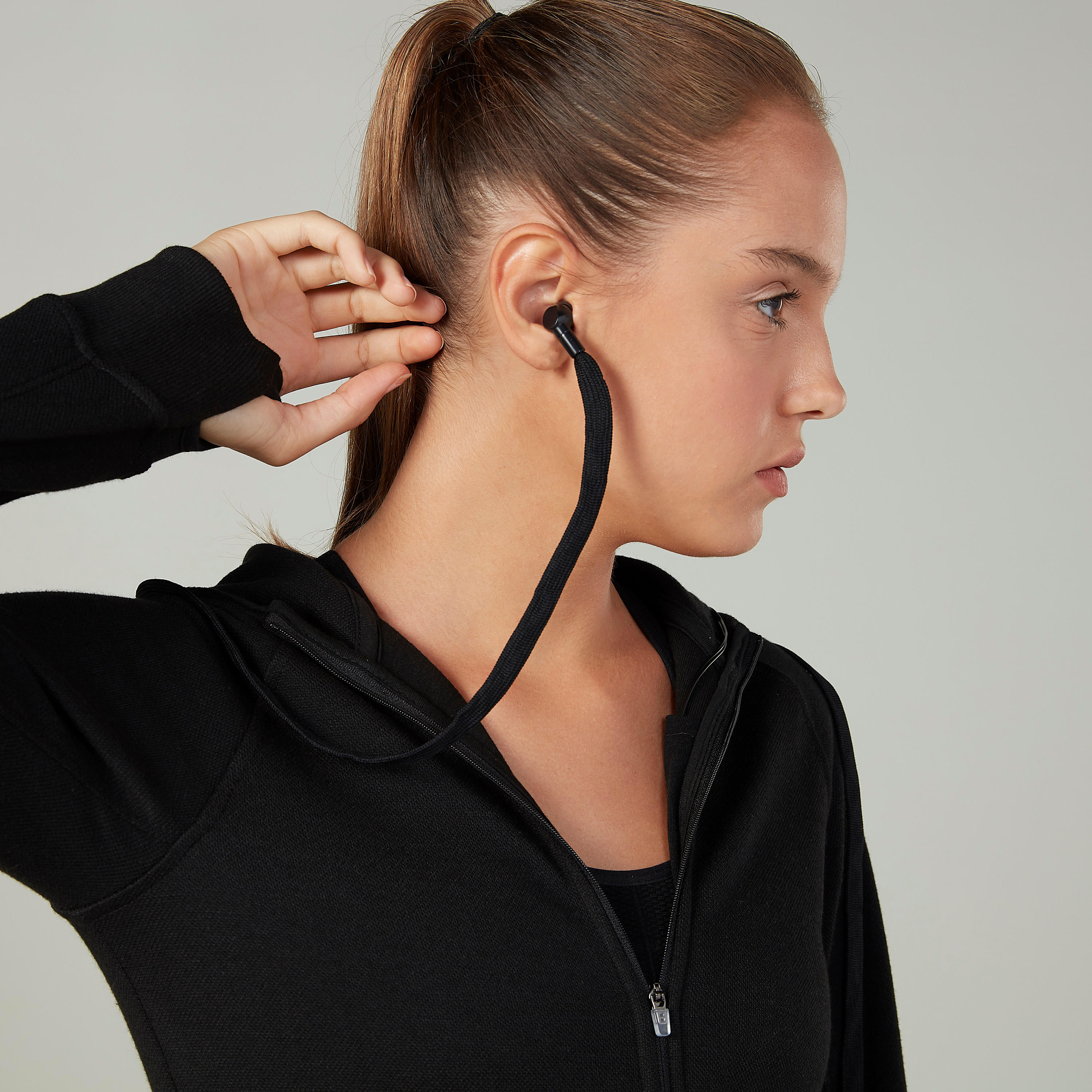 Plain Jacket with Long Sleeves and Hood-women-clothing-sportswearandactivewear-coatsandjackets-jackets-image-3