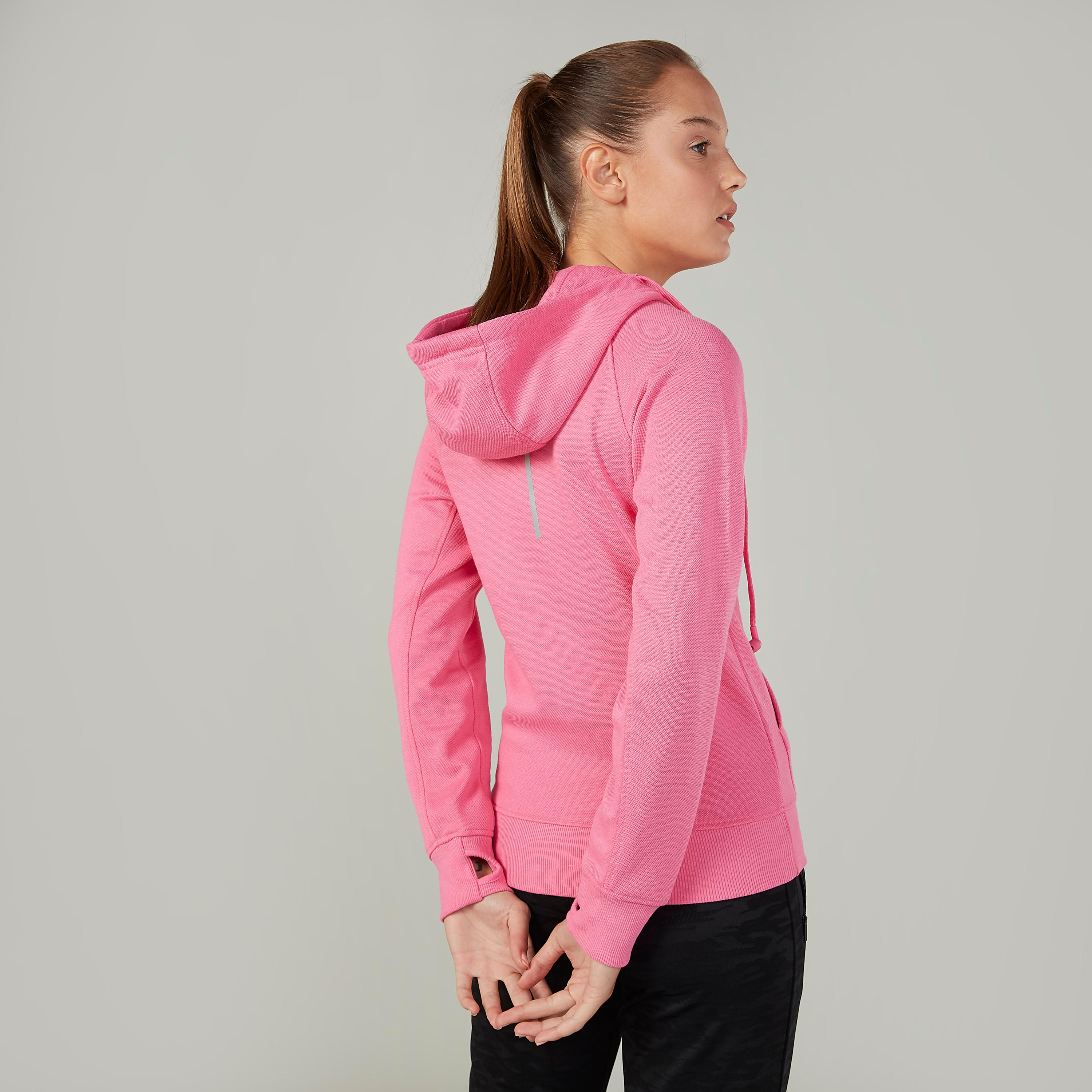 جاكيت سادة بقبعة وأكمام طويلة-women-clothing-sportswearandactivewear-coatsandjackets-jackets-image-4