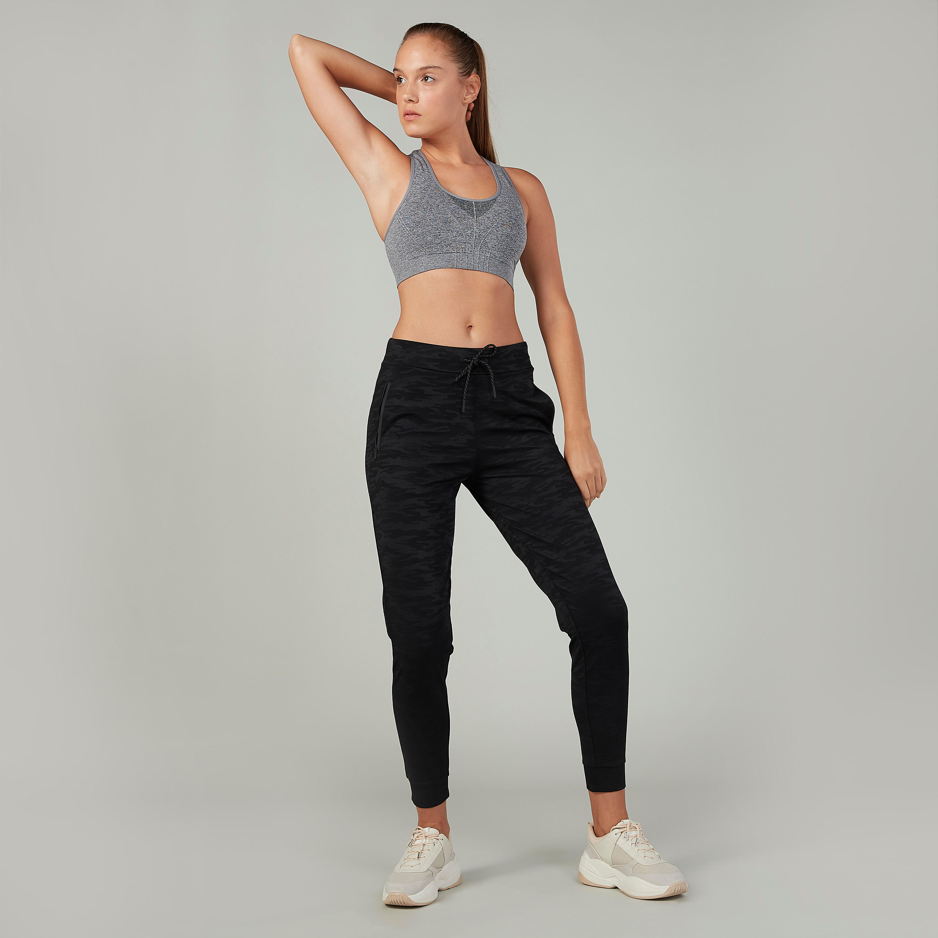 Plain Sports Bra with Racerback-sports-women-clothing-sportsbras-image-2