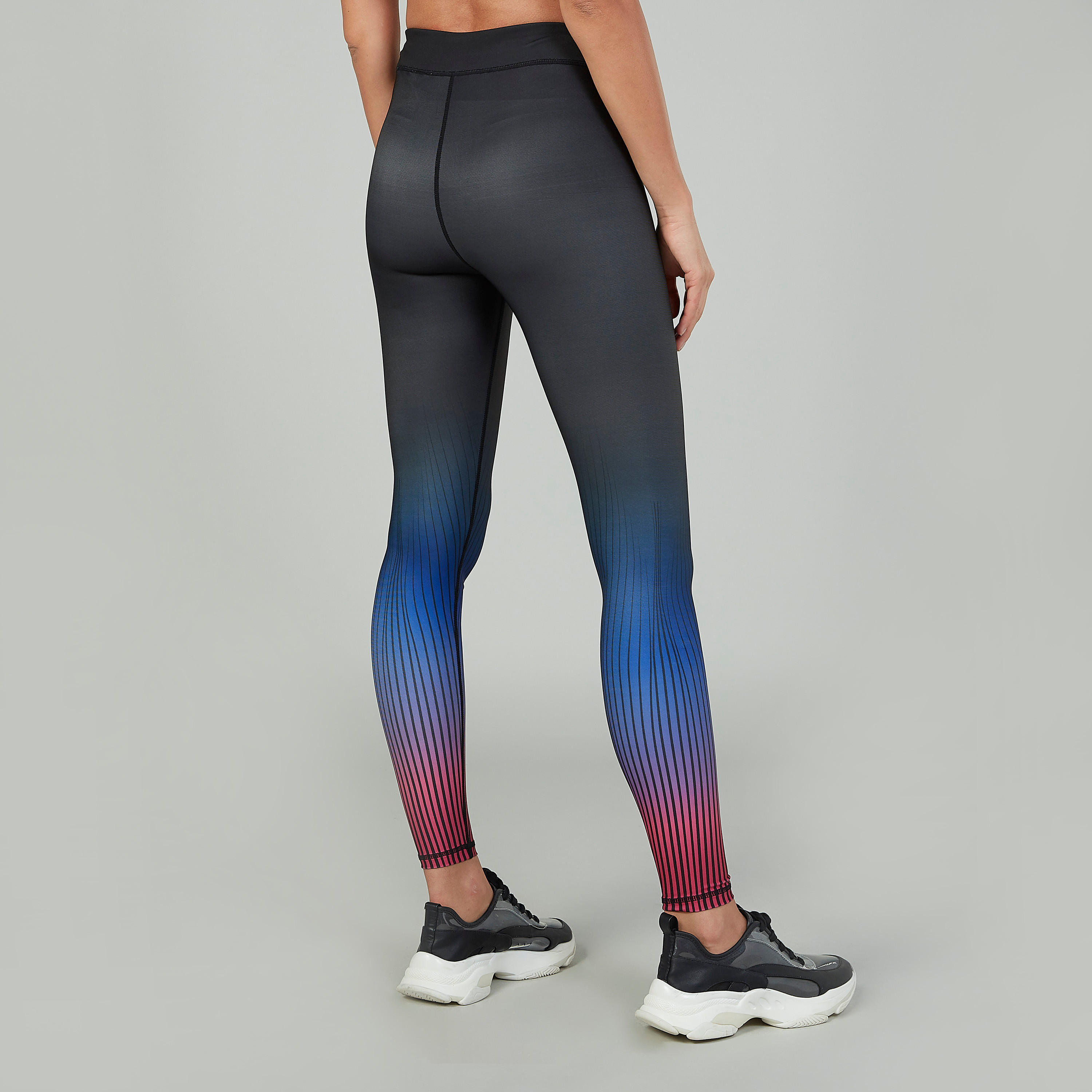 بنطلون ليقنز مخطط بخصر مطّاطي-women-clothing-sportswearandactivewear-bottoms-image-4