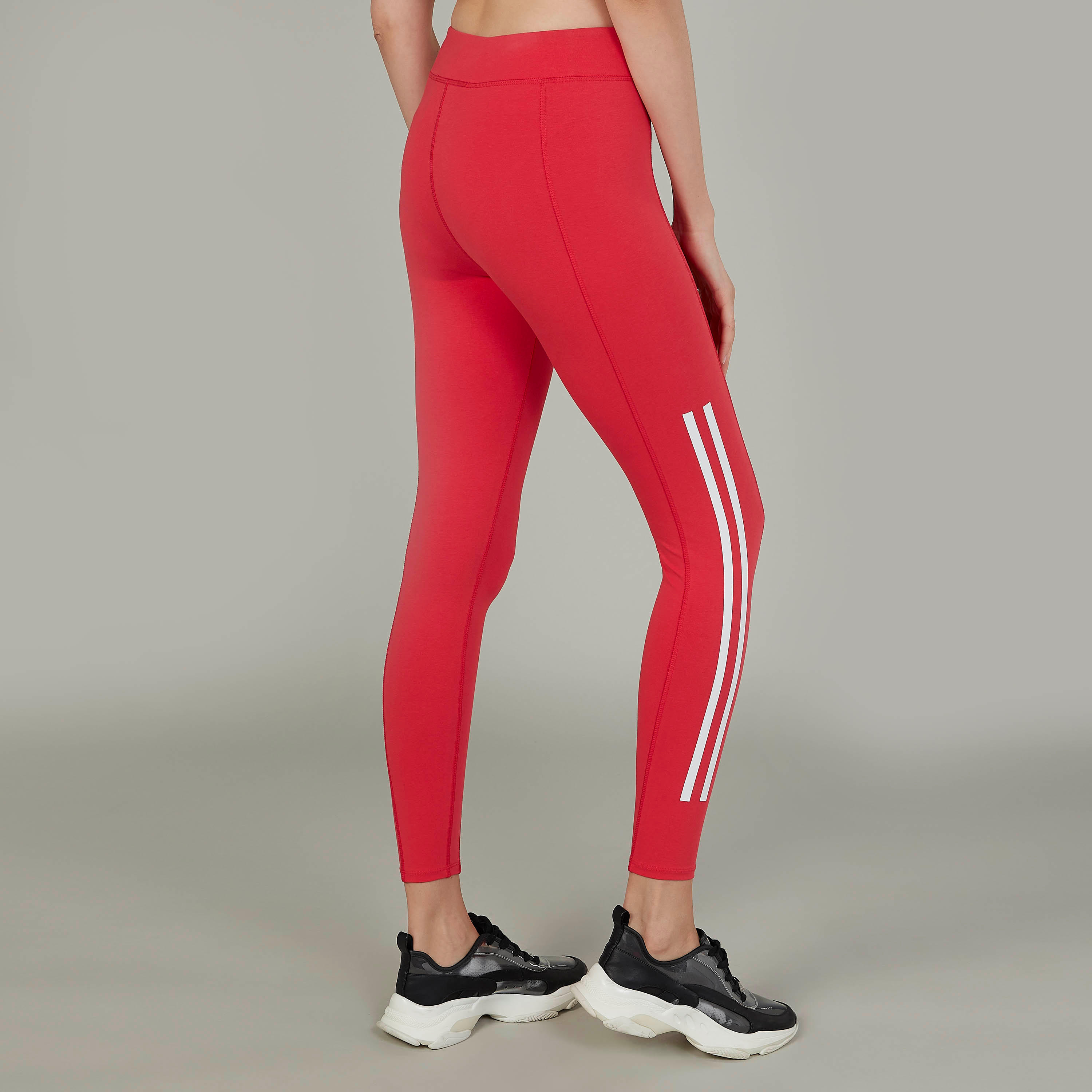 بنطلون ليقنز مقلّم بخصر مطّاطي-women-clothing-bottoms-leggings-image-4