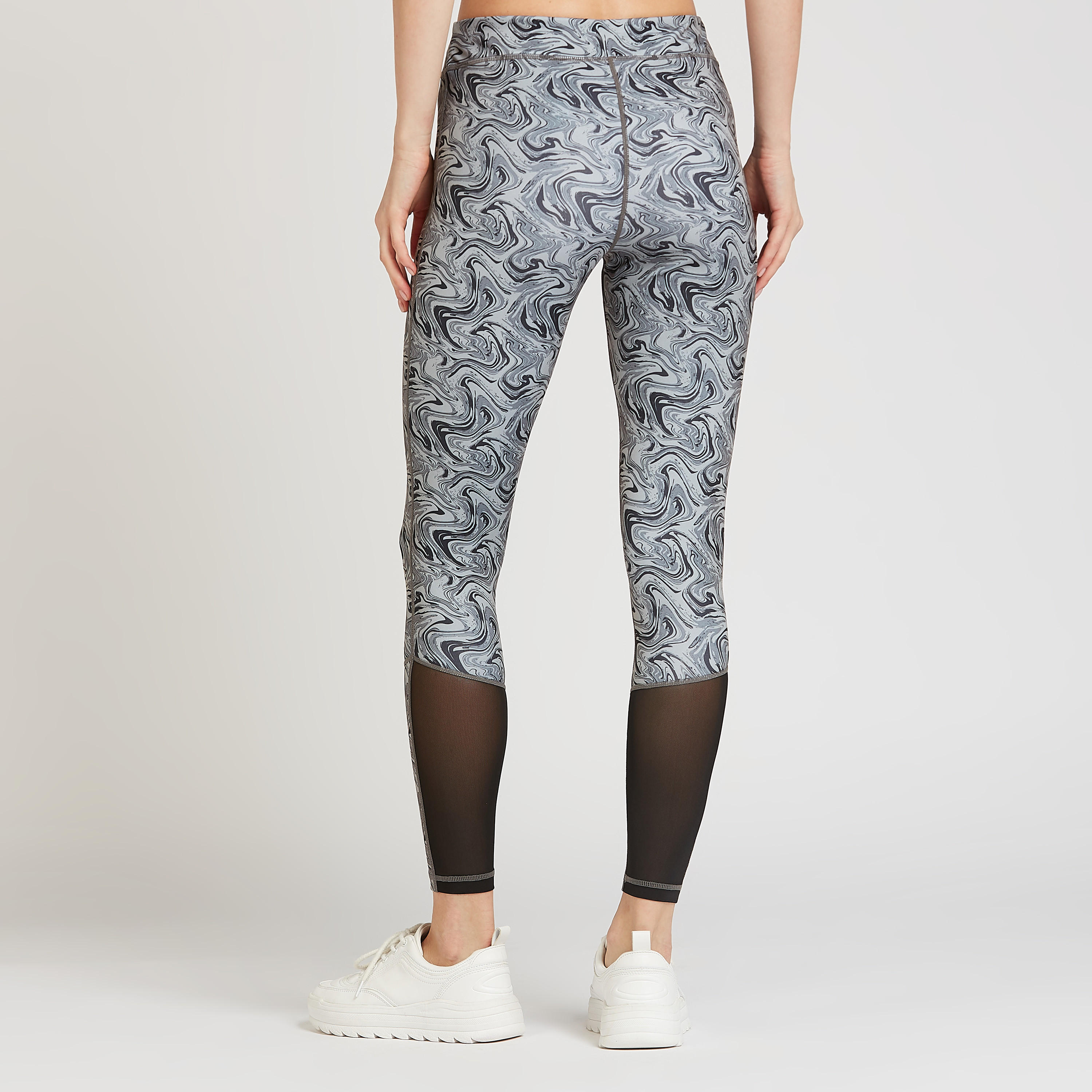 بنطلون ليقنز بطبعات وتفاصيل شبكية-women-clothing-bottoms-leggings-image-1