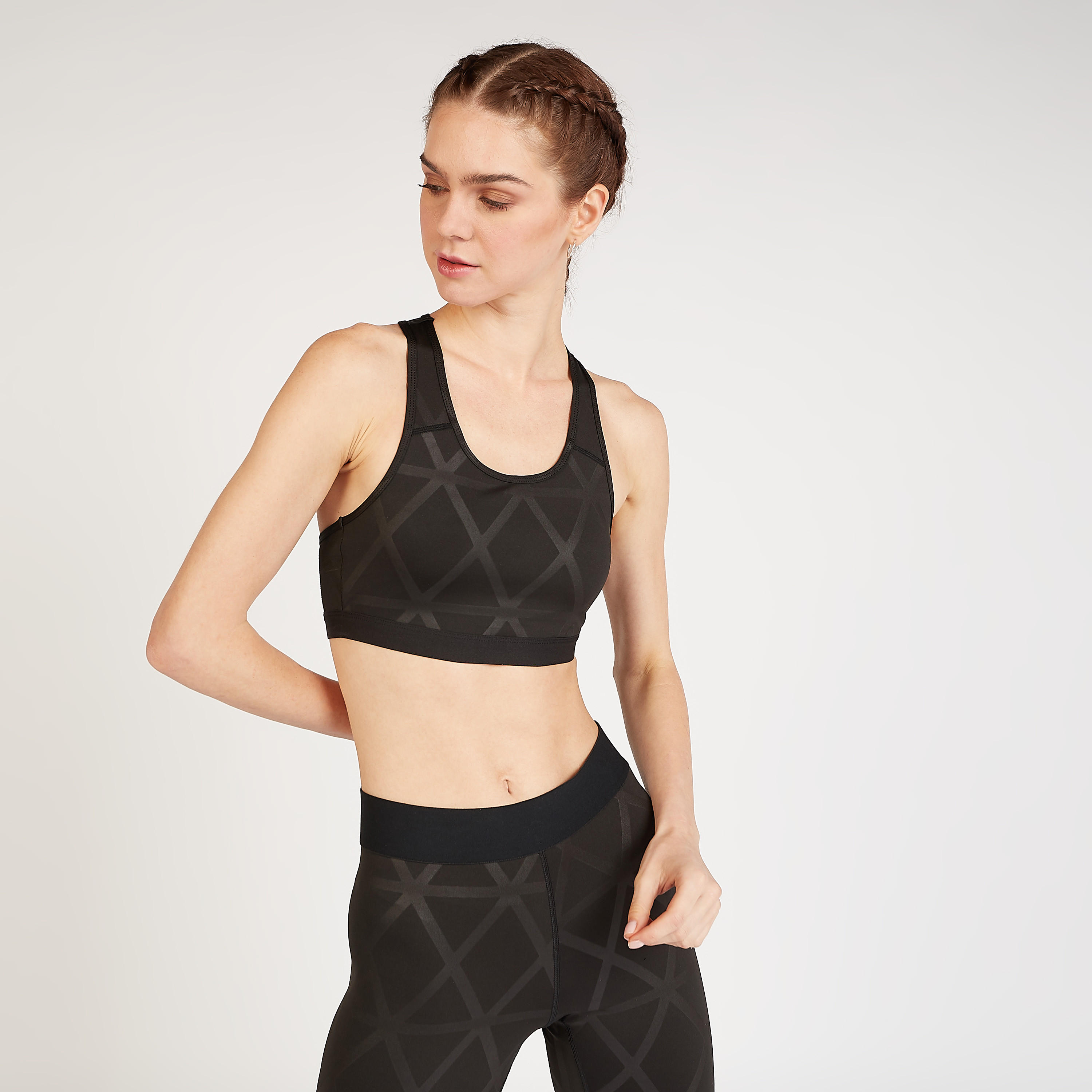 صدرية رياضية مستدامة بطبعات وياقة عميقة وظهر ريسر-sports-women-clothing-sportsbras-image-1