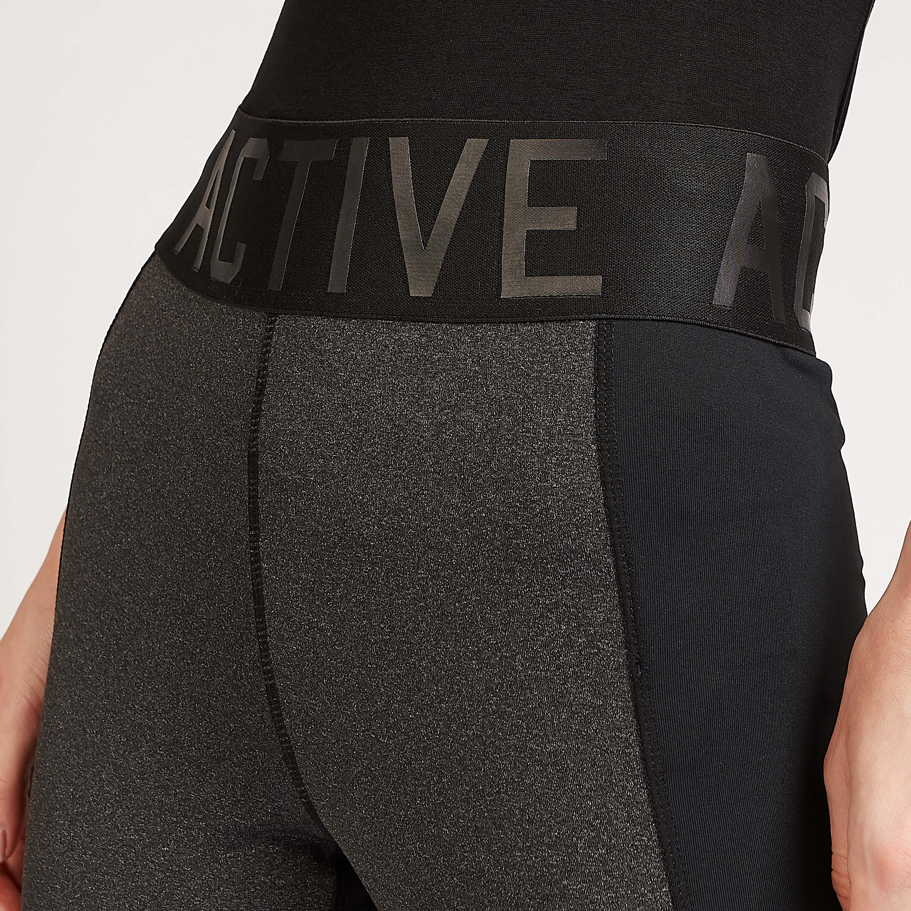 بنطلون ليقنز مستدام بارز الملمس بطبعات وخصر مطّاطي-women-clothing-bottoms-leggings-image-3