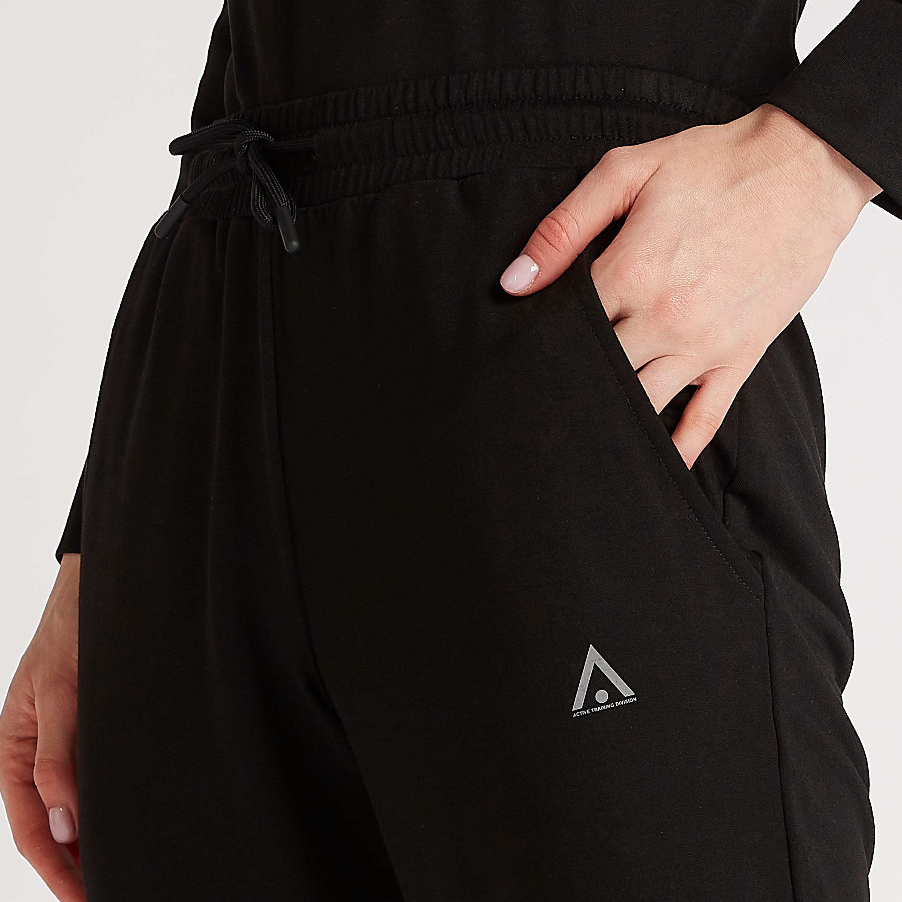 بنطلون رياضي سادة برباط إغلاق وجيوب-women-clothing-sportswearandactivewear-bottoms-image-4