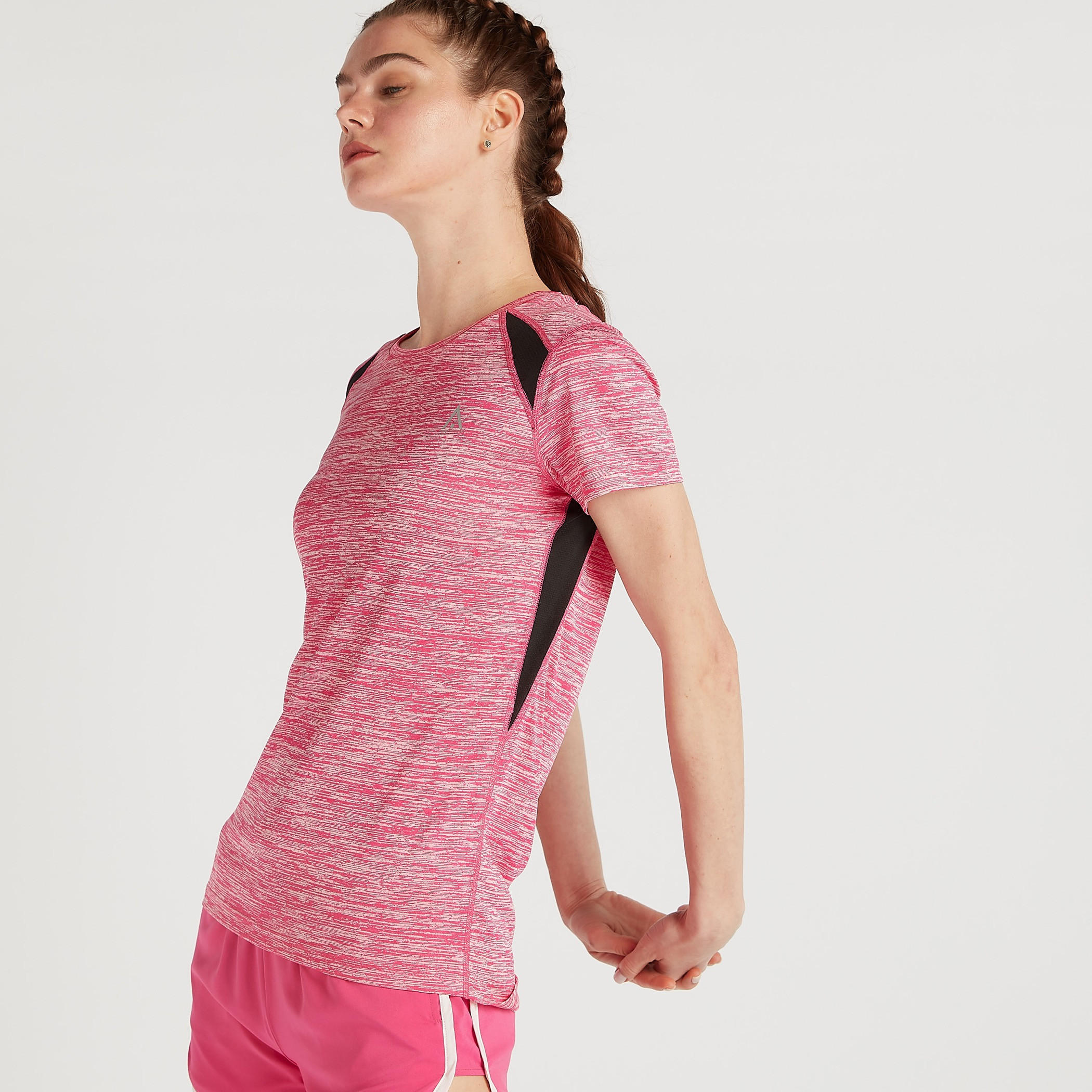 تيشيرت بياقة مستديرة وأكمام قصيرة-women-clothing-sportswearandactivewear-tshirtsandvests-image-5