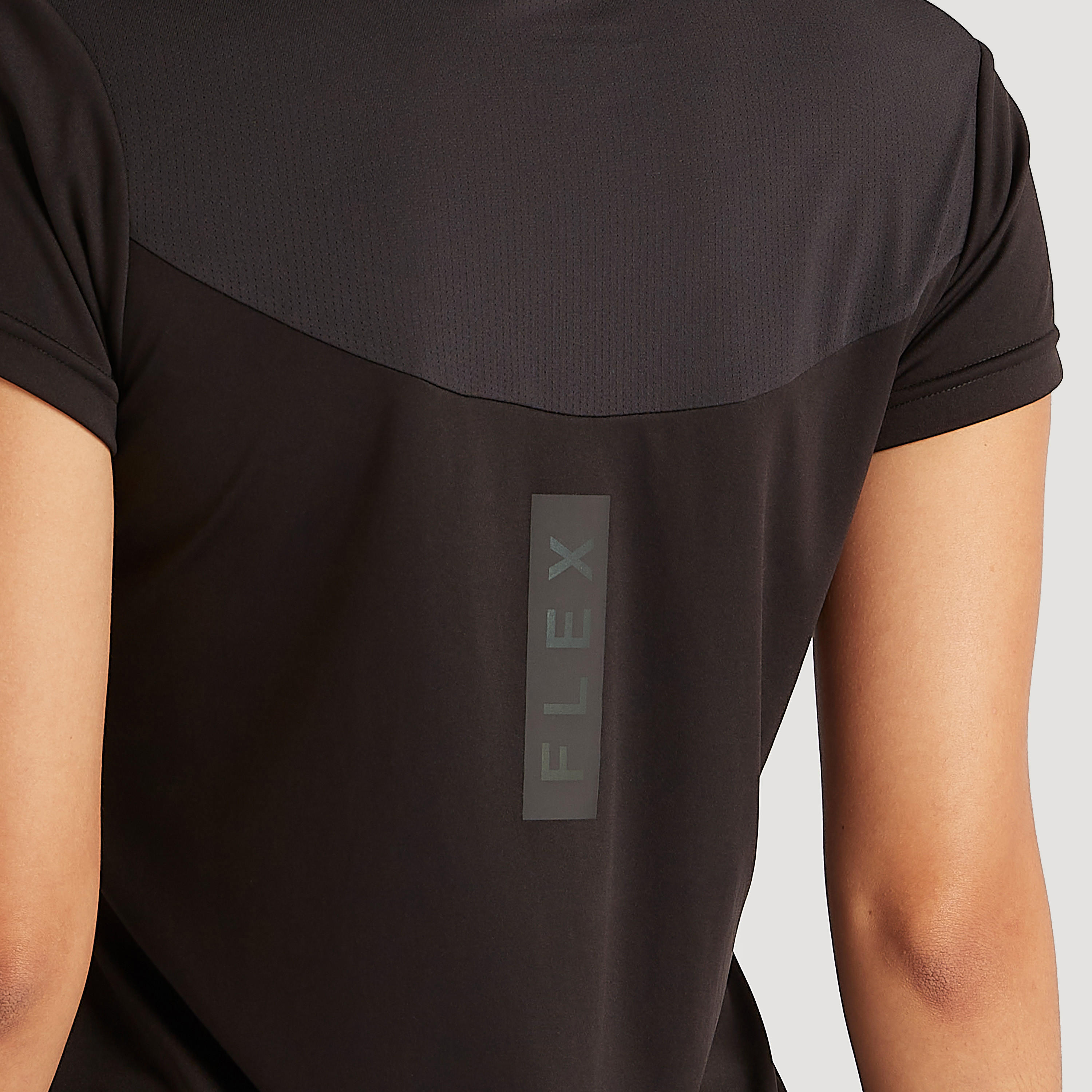 تيشيرت بأكمام كاب وياقة مستديرة-women-clothing-sportswearandactivewear-tshirtsandvests-image-1