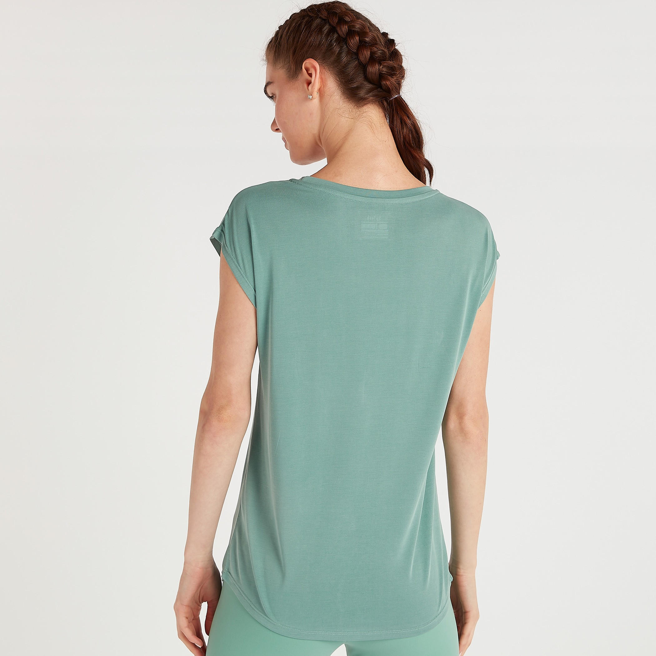 تيشيرت بأكمام كاب وطبعات-women-clothing-sportswearandactivewear-tshirtsandvests-image-2